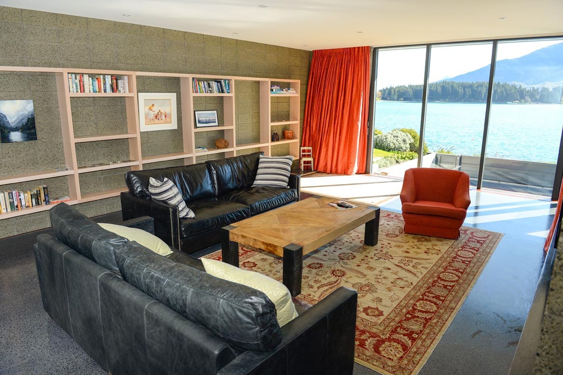 Kelvin Heights Home, Queenstown