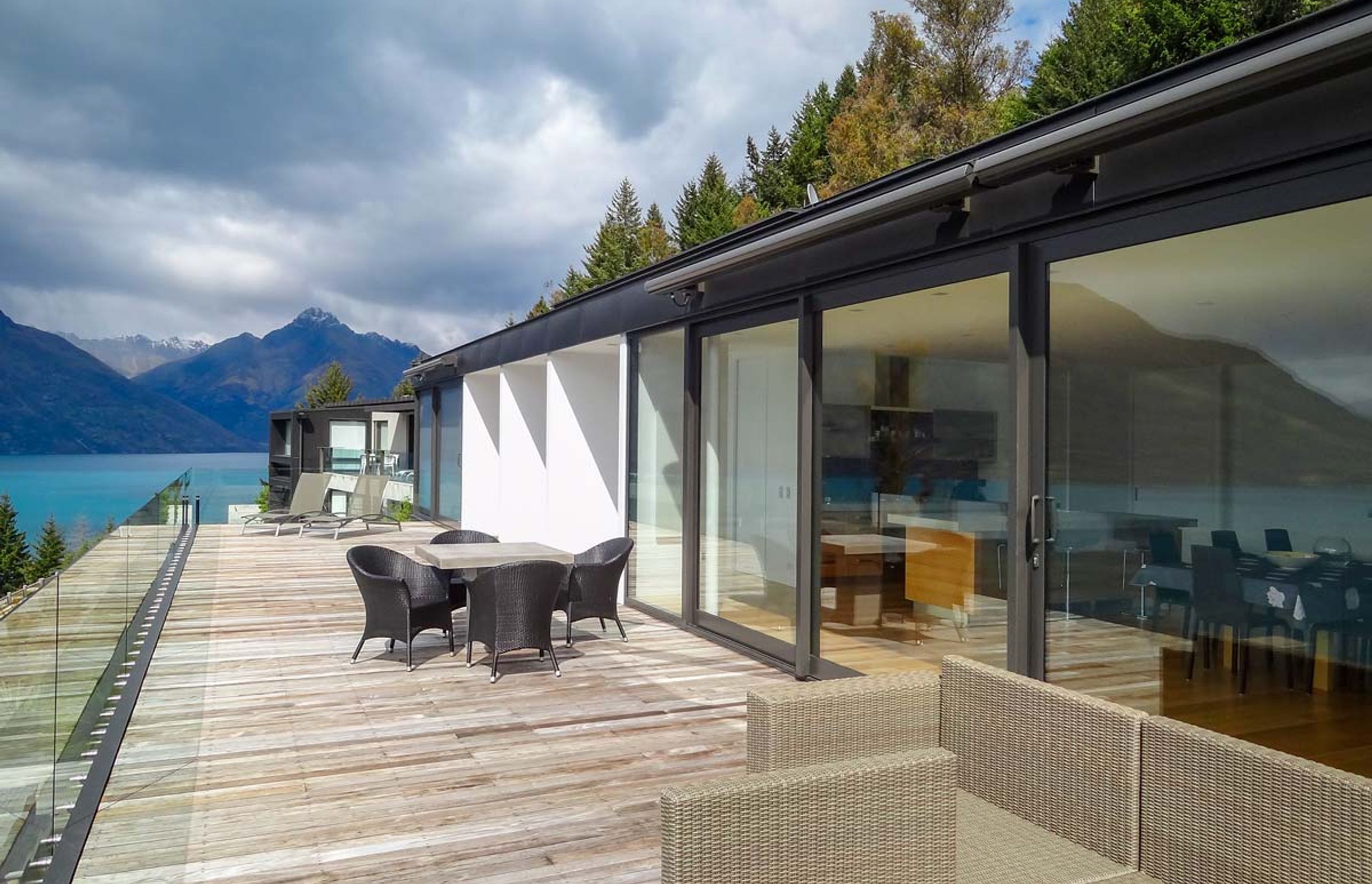 Aspen Grove Luxury Residence, Queenstown