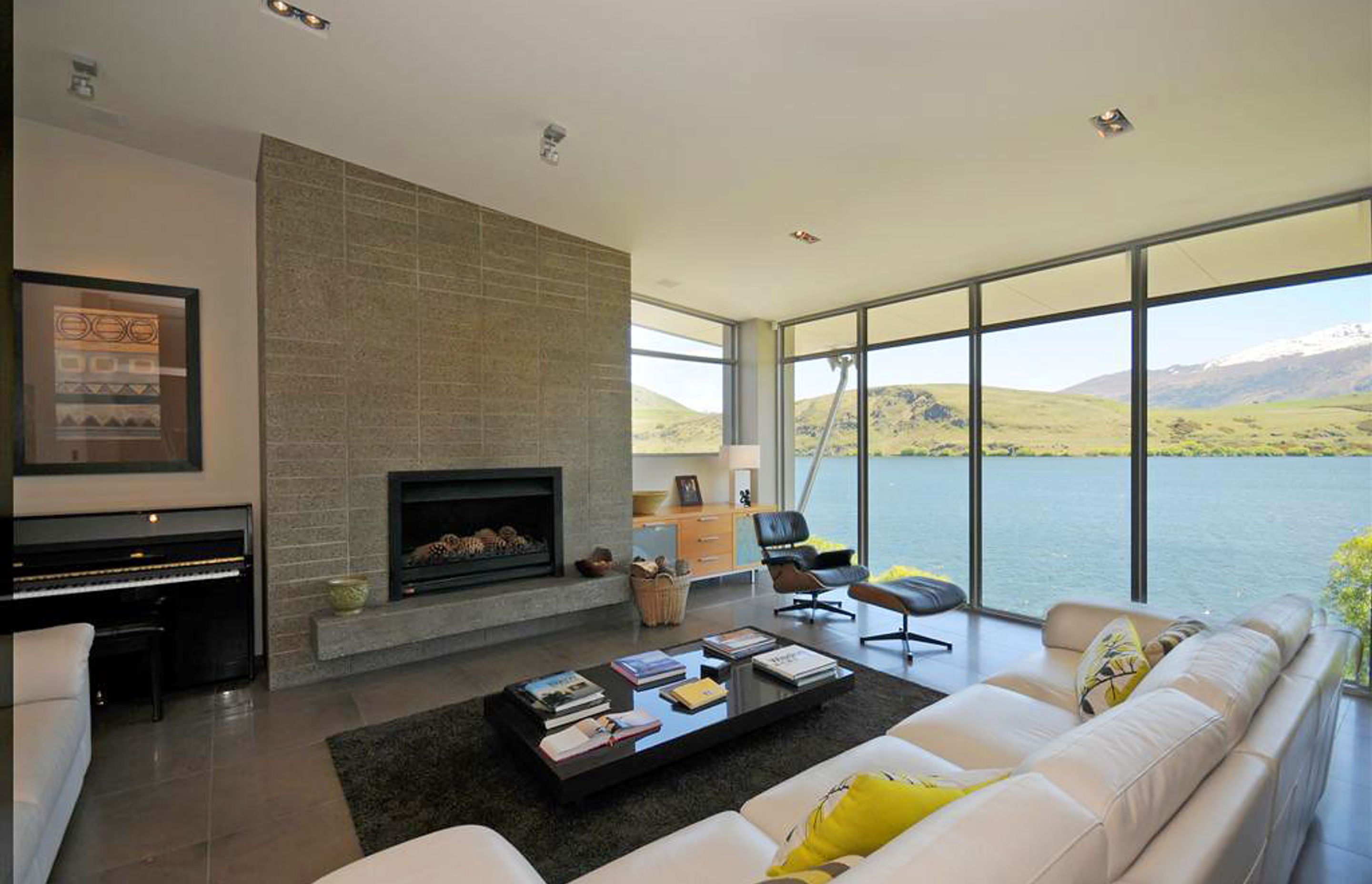 Lake Hayes Luxury Home