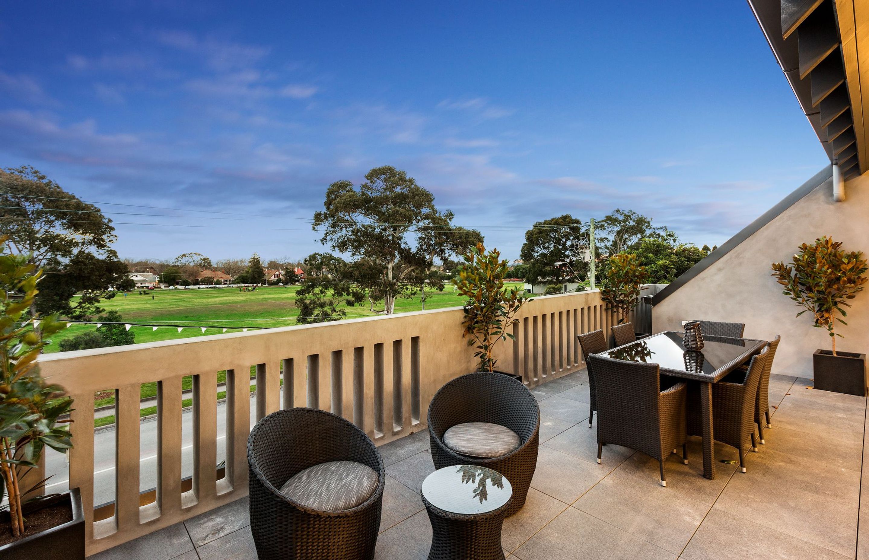 Burke Rd Penthouse