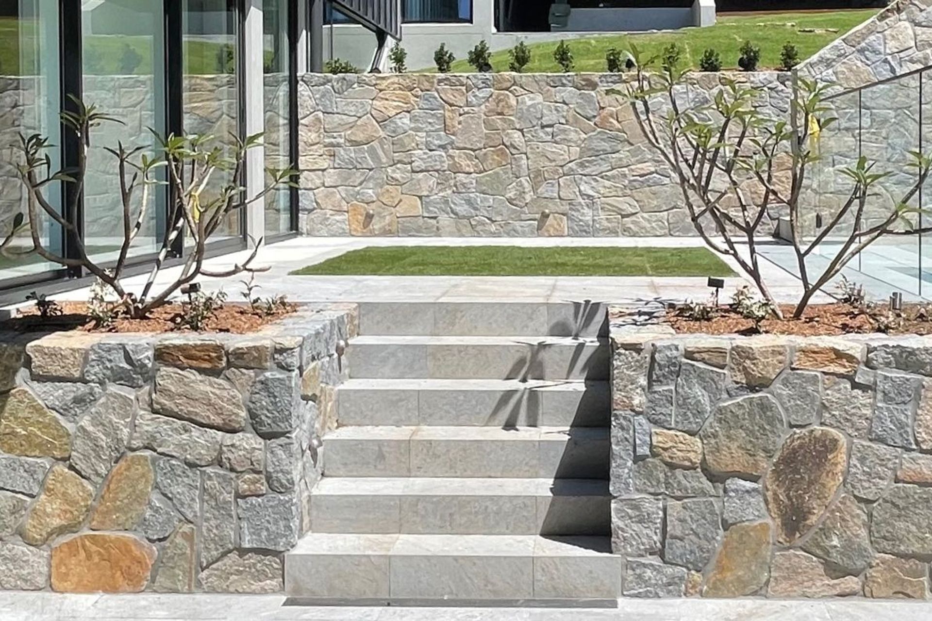 Quartz Look Porcelain Tiles | Keith Pike Associates | Lawson and Lovell