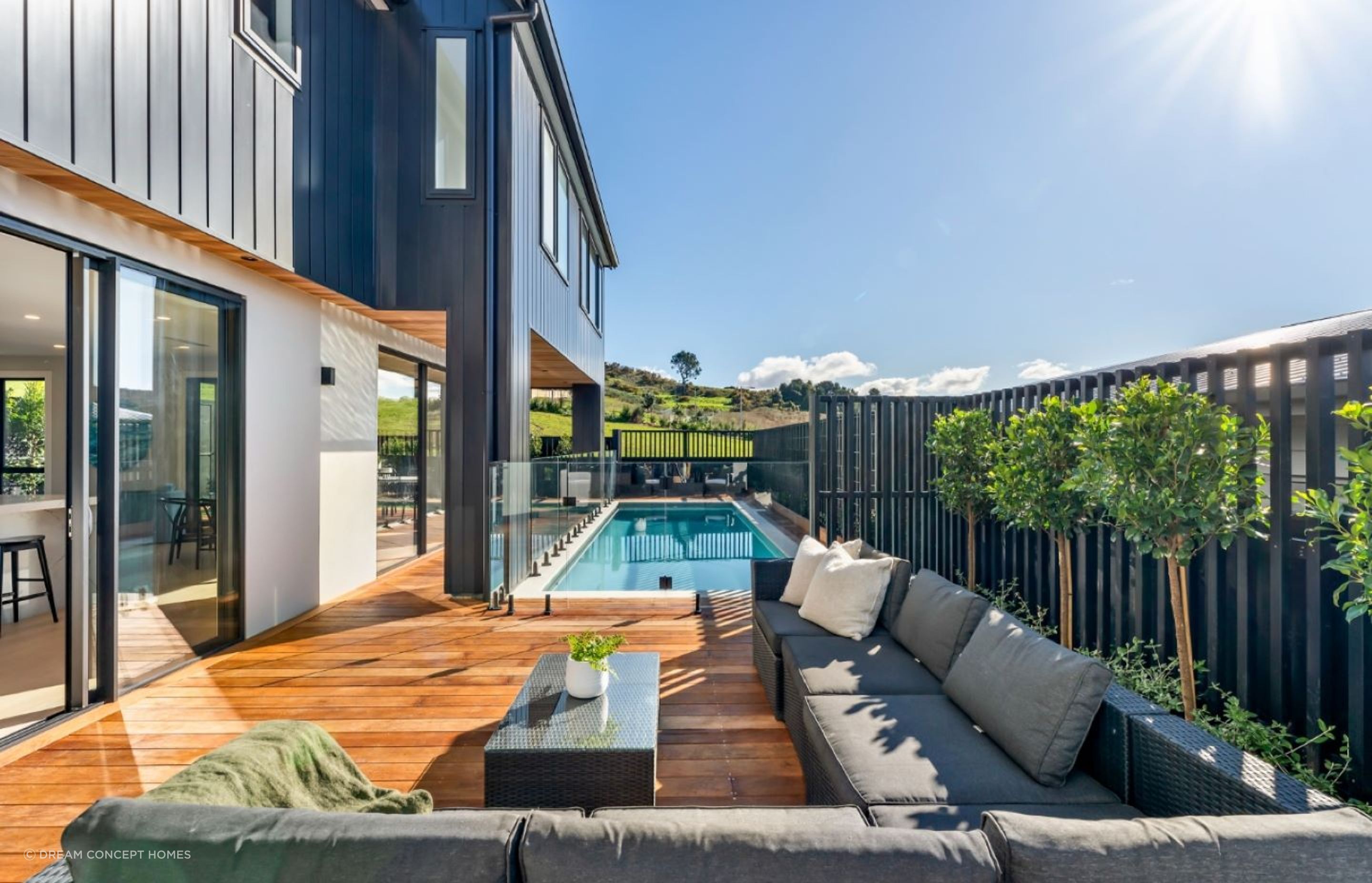 yard-view-ARCHOIPRO.jpg