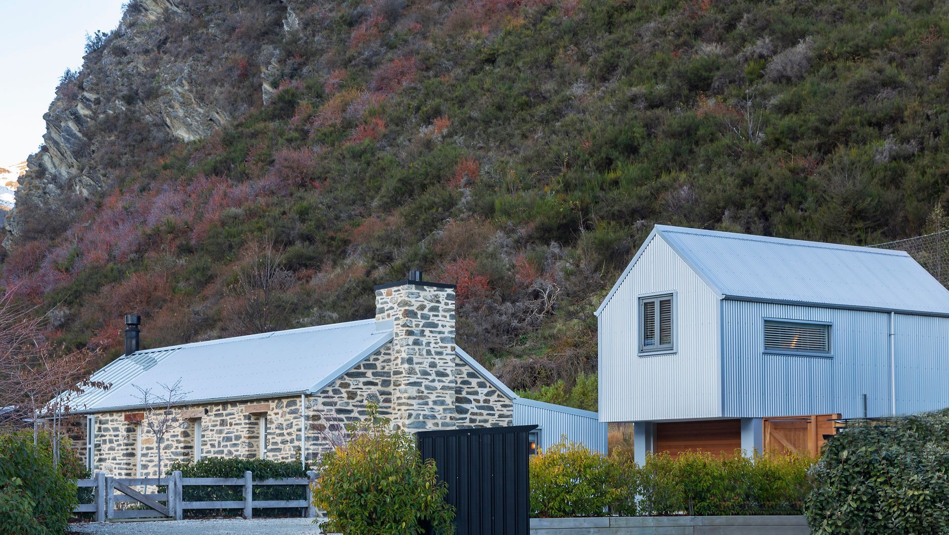 Stone Cottage Arrowtown | Assembly Architects banner