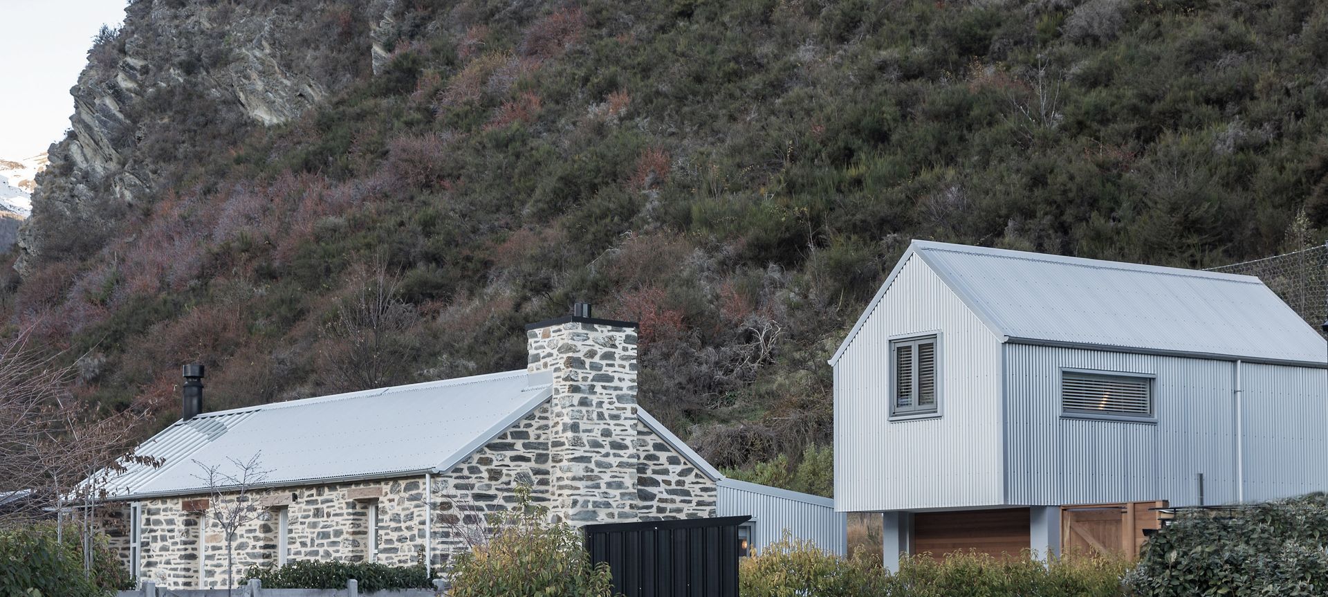 Stone Cottage Arrowtown | Assembly Architects banner