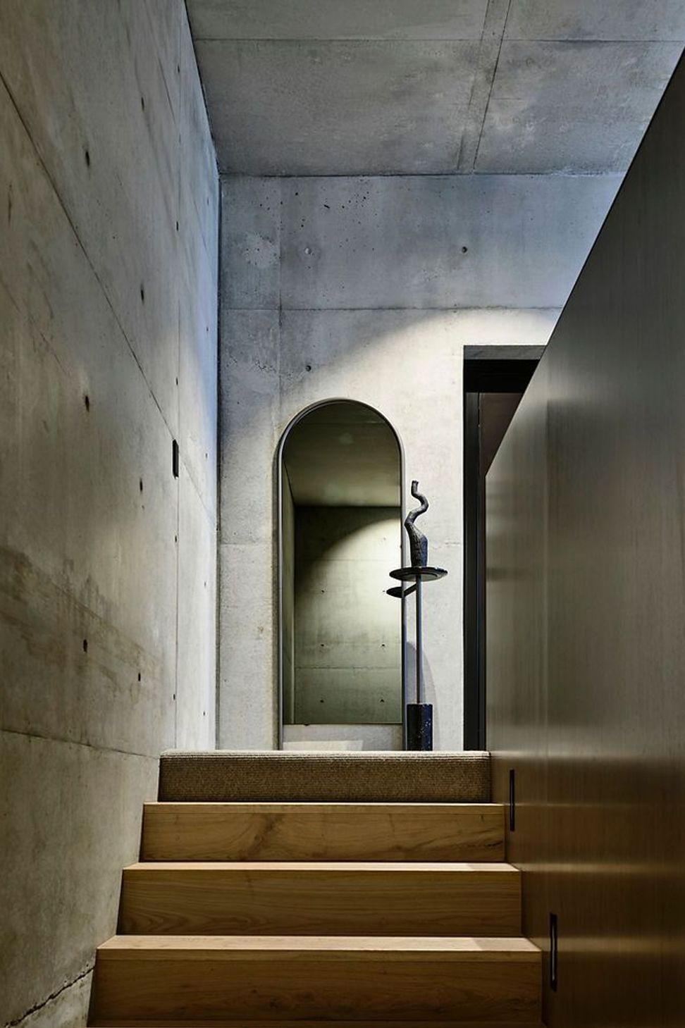 Hallway.jpg