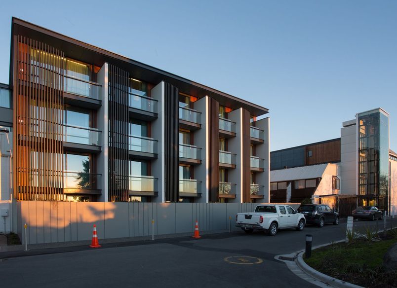 Matai Wing - Commodore