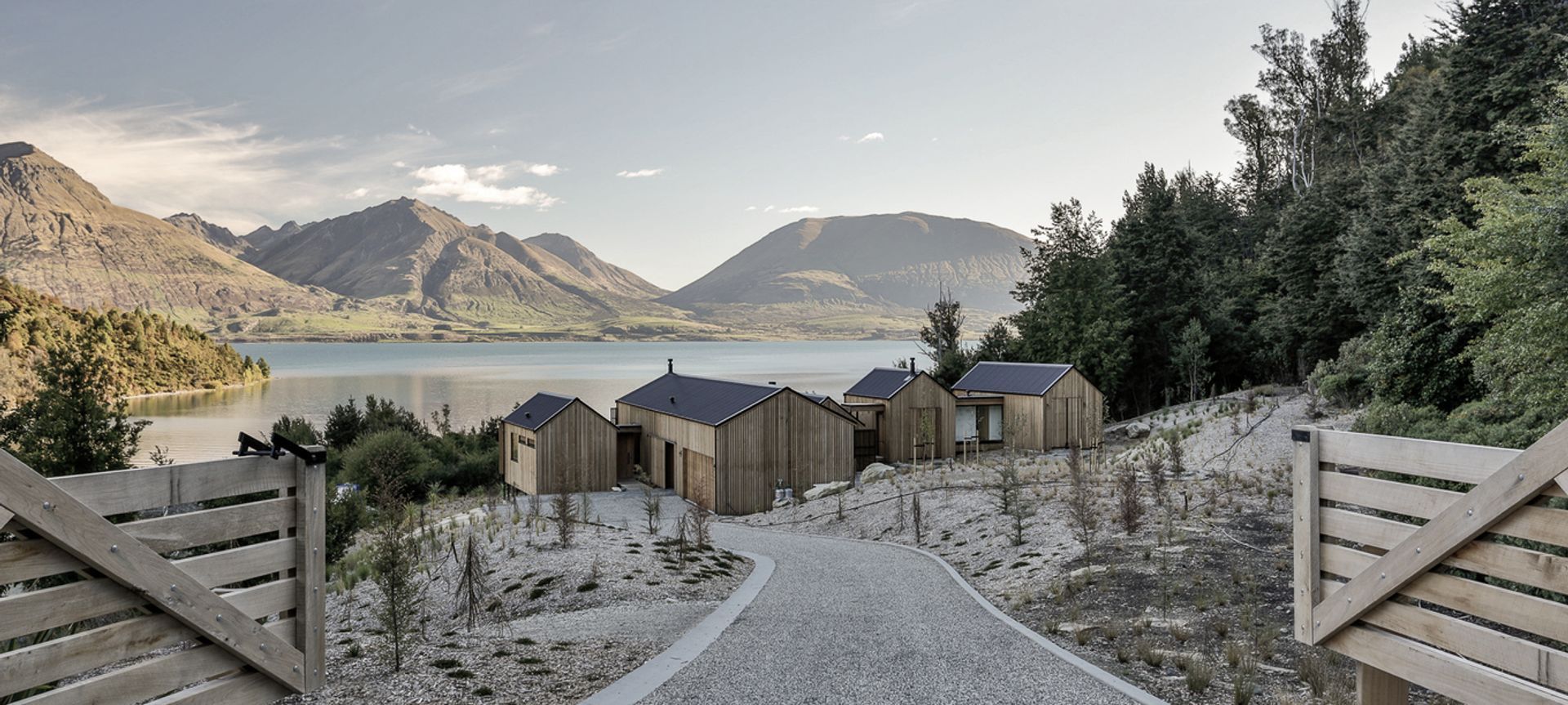 Bobs Cove House, Queenstown banner