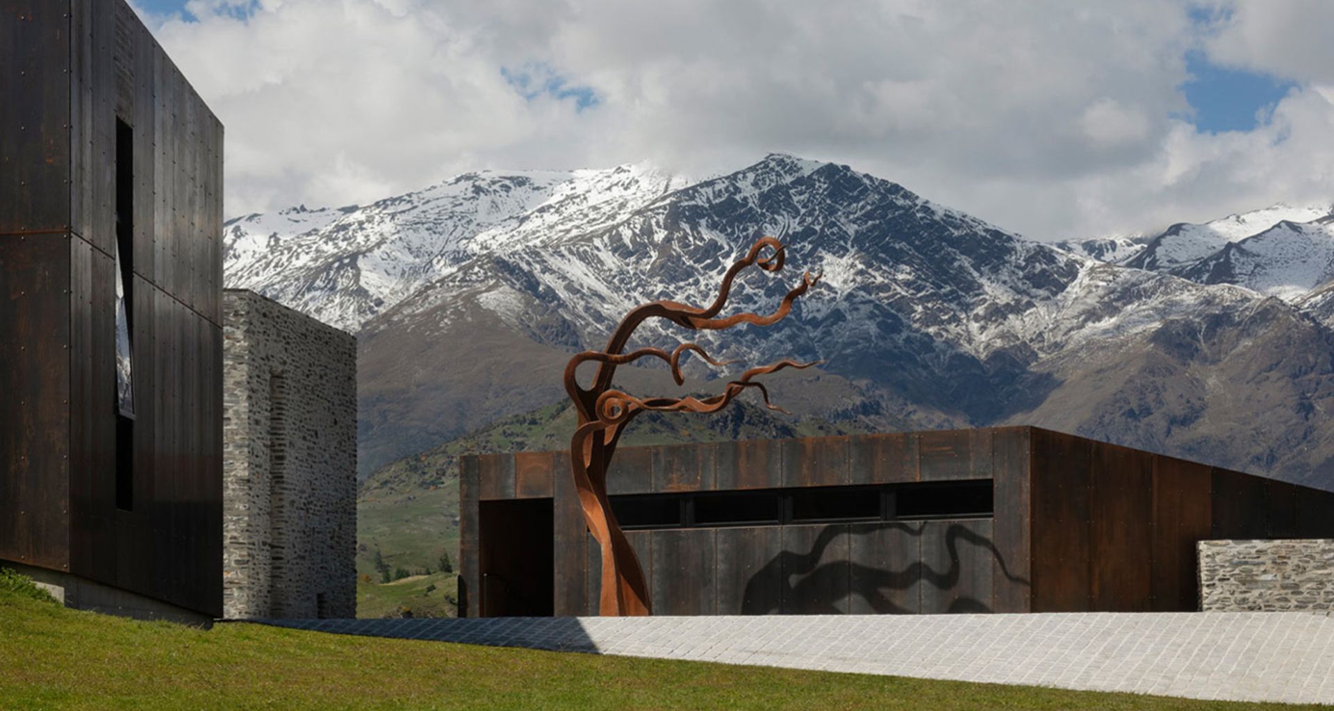 Arrowtown House, Queenstown banner