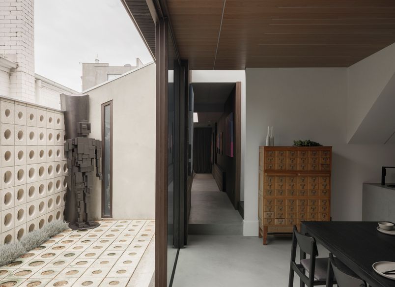 Eagle House - SOUTH YARRA