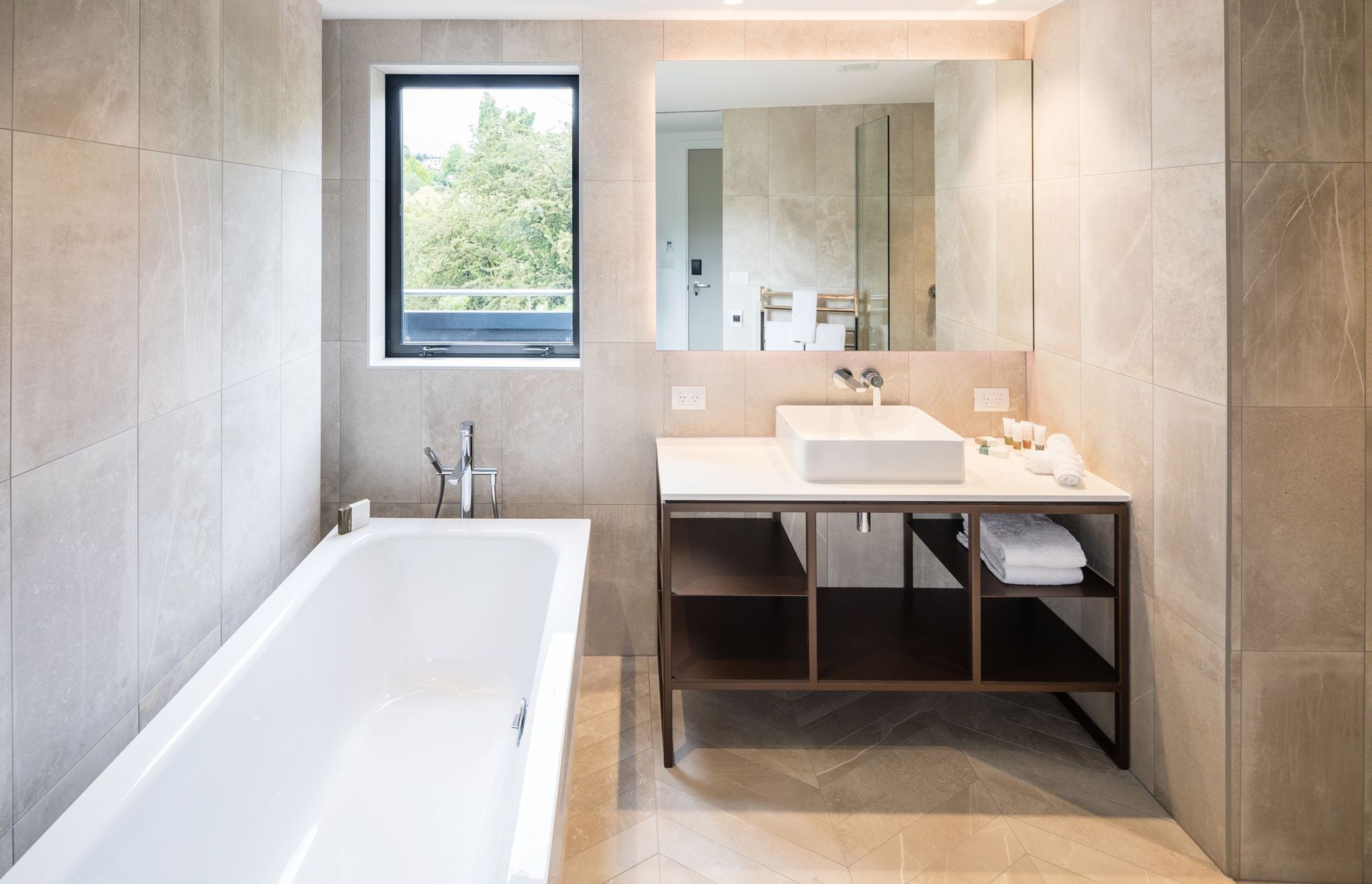 QPH Suites