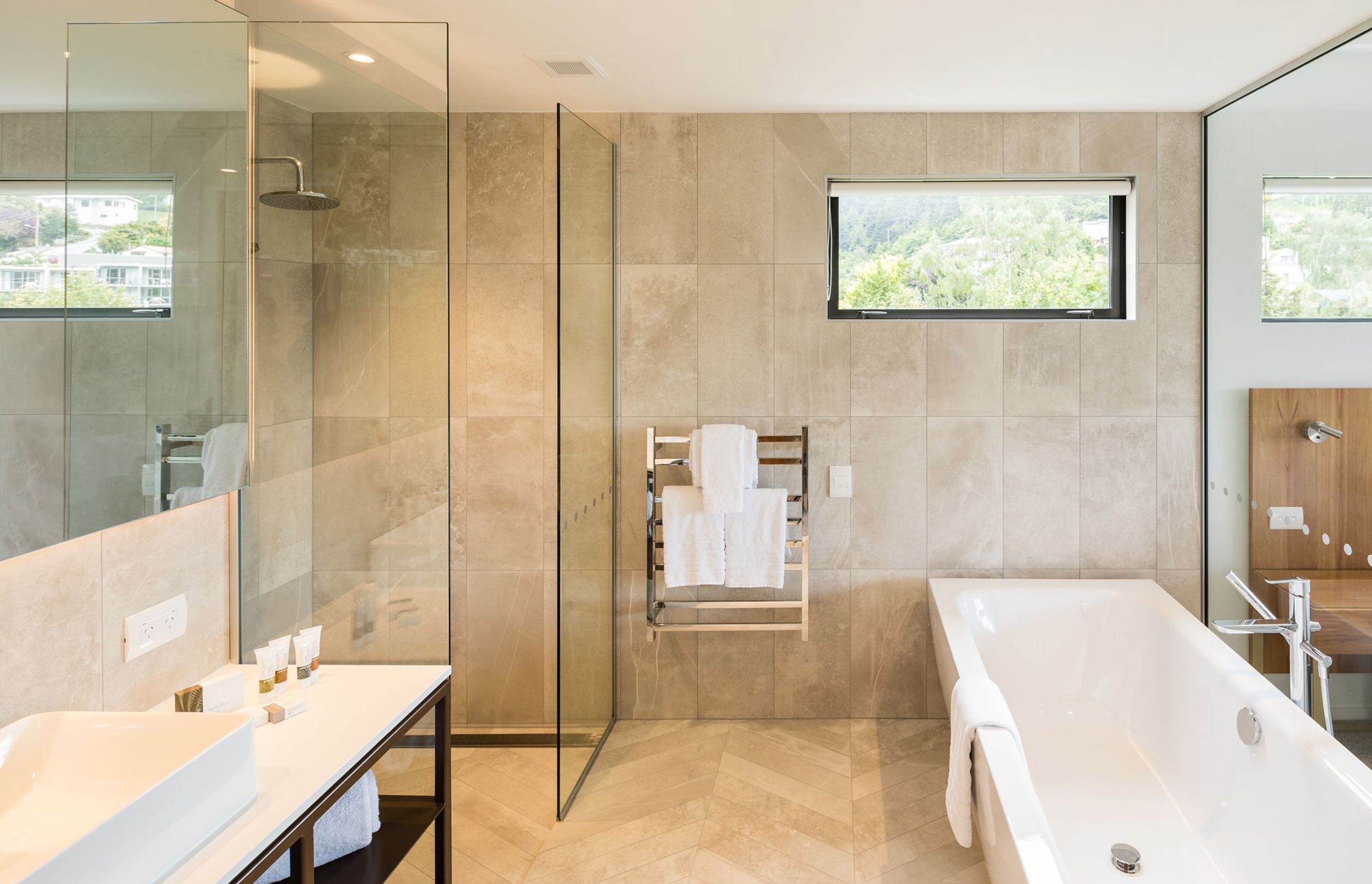 QPH Suites