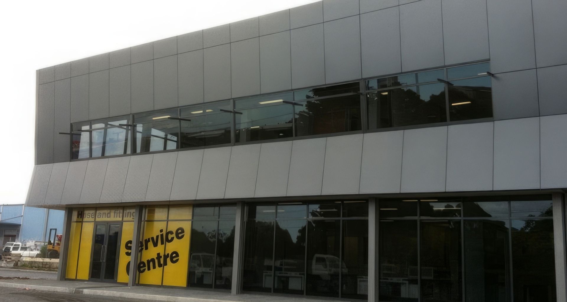 Hydraulink Fitout banner