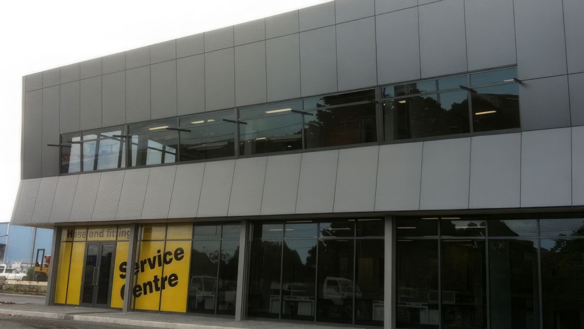 Hydraulink Fitout banner