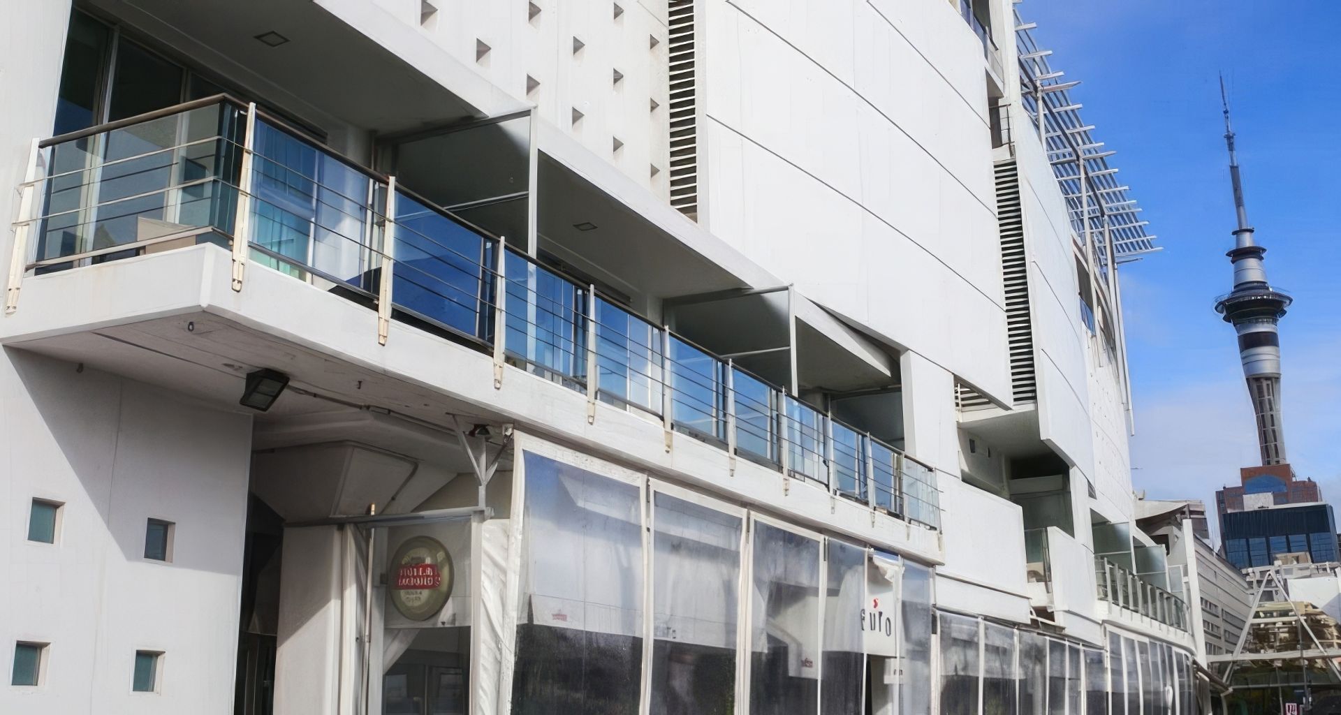Quays Apartments banner