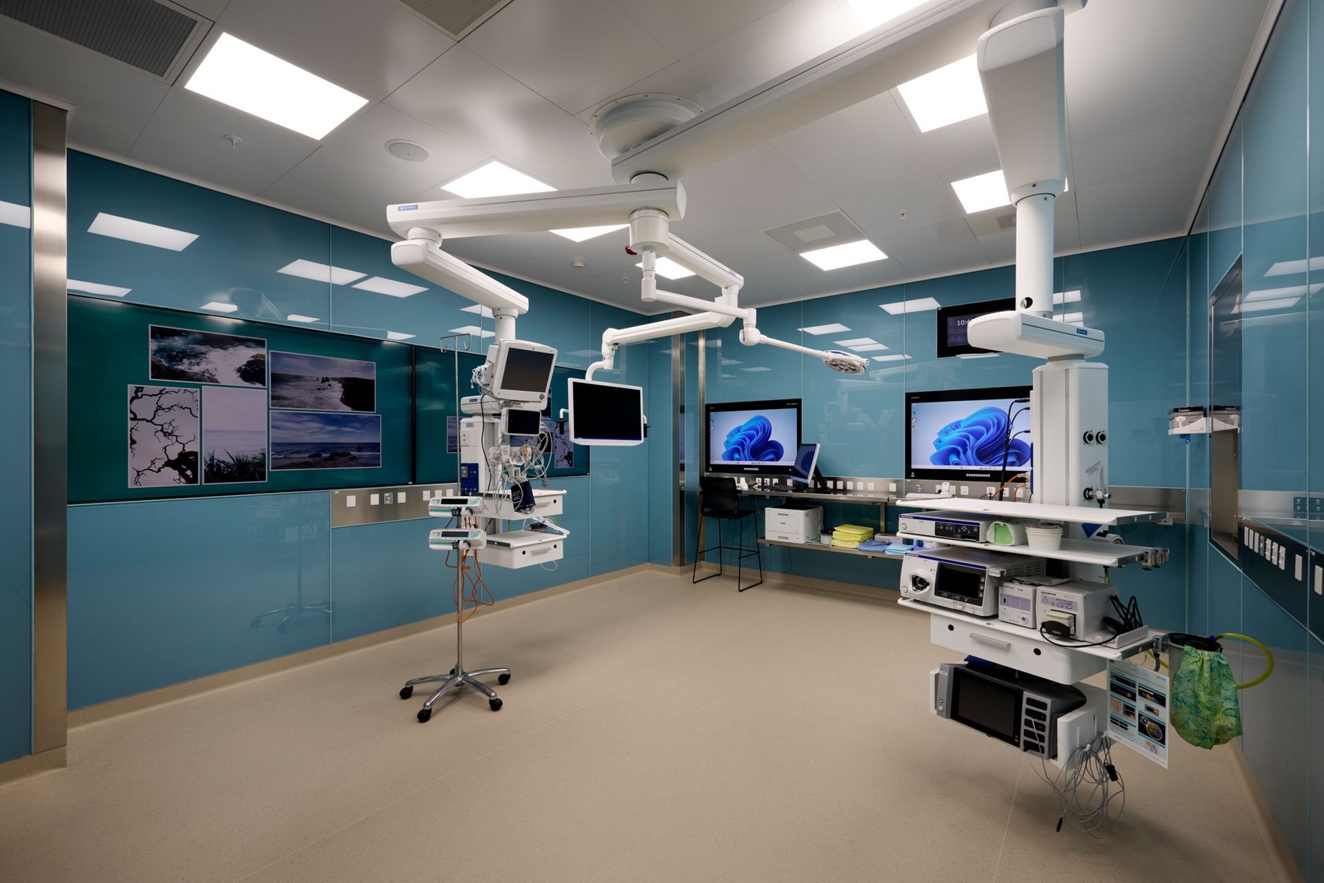 Endoscopy-on-ClarenceProcedure-RoomAmanda-Aitken-Photography4.jpg