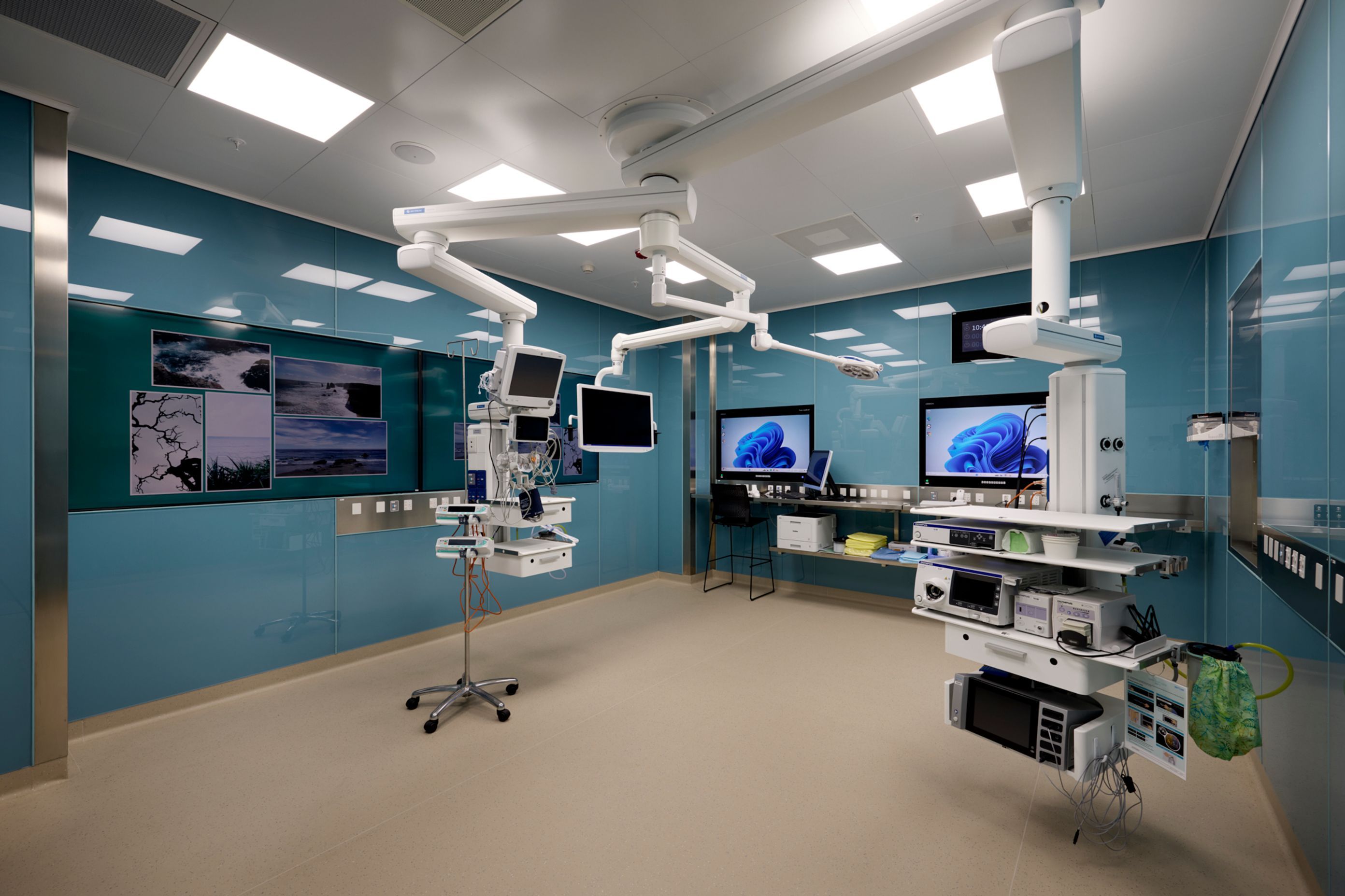 Endoscopy-on-ClarenceProcedure-RoomAmanda-Aitken-Photography4.jpg