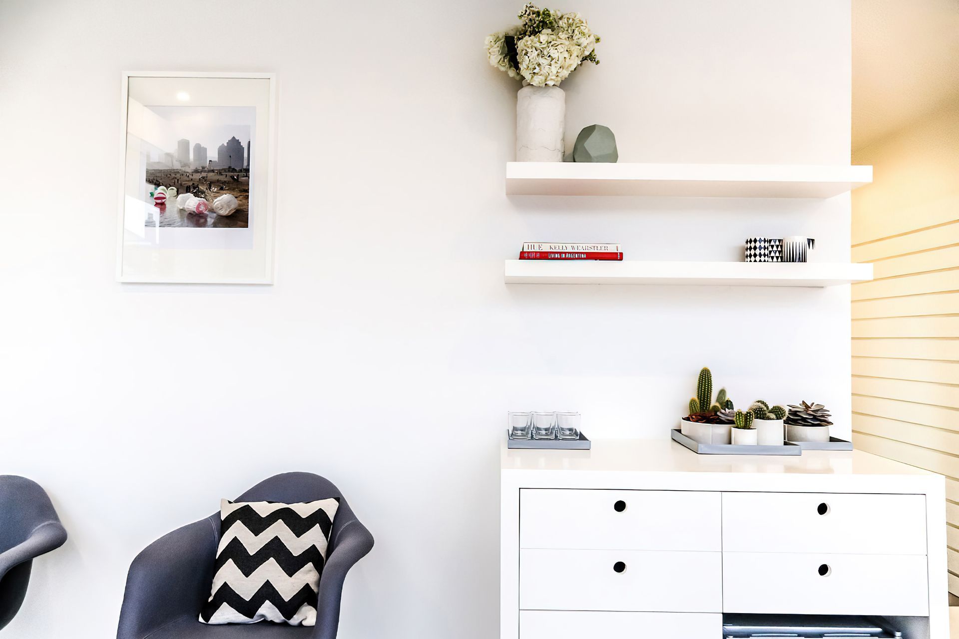 Bright & White