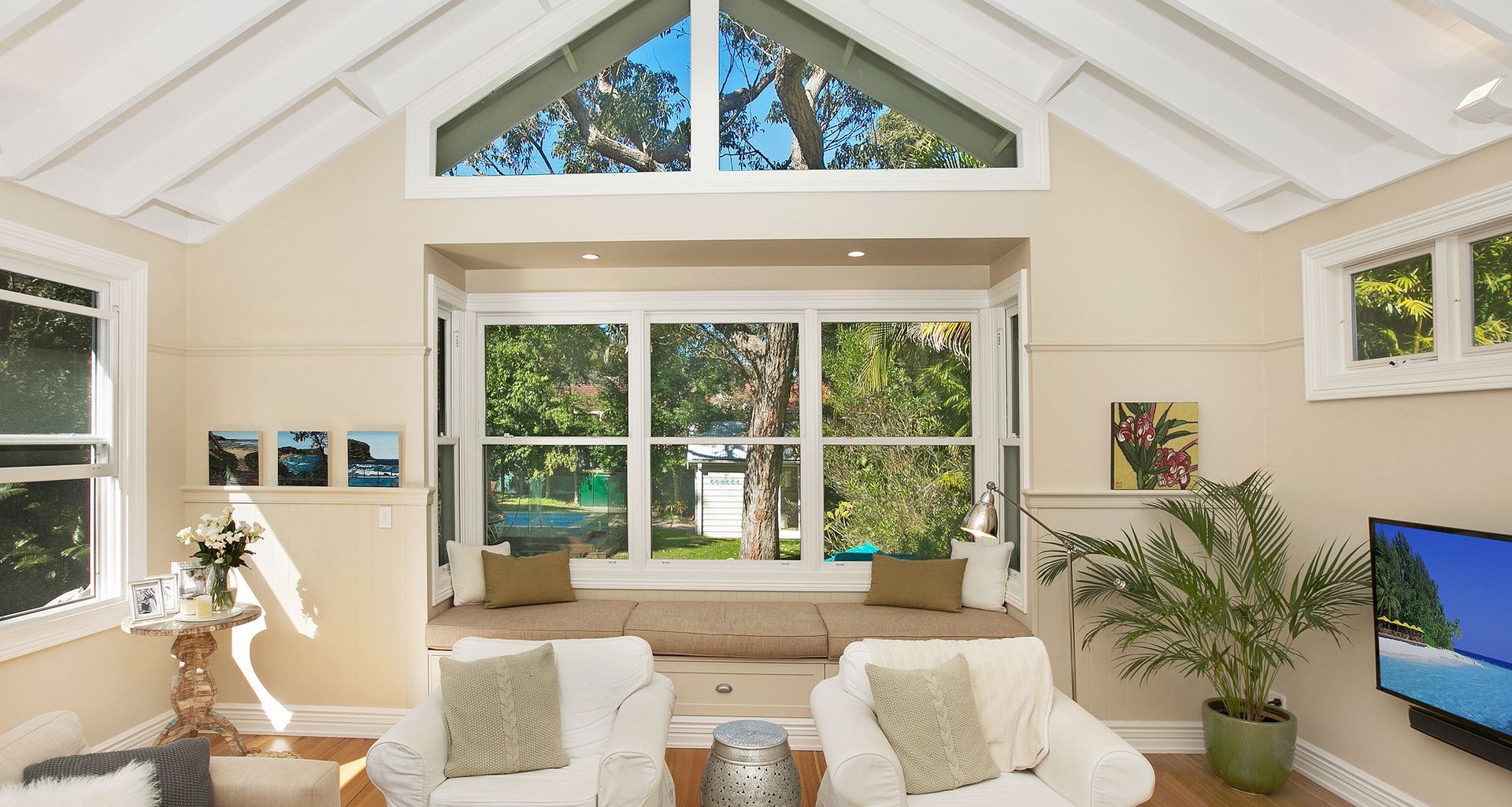 Avalon Hamptons banner