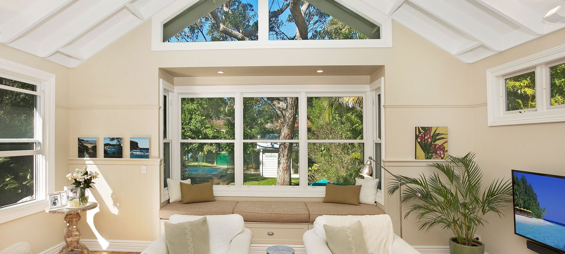 Avalon Hamptons banner