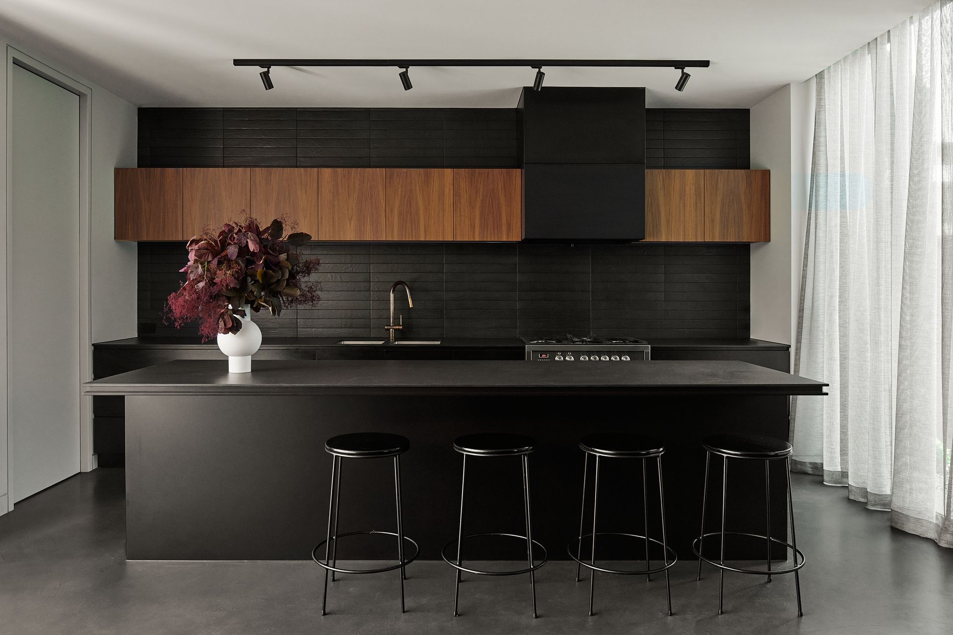 The Bach Pad, Hampton