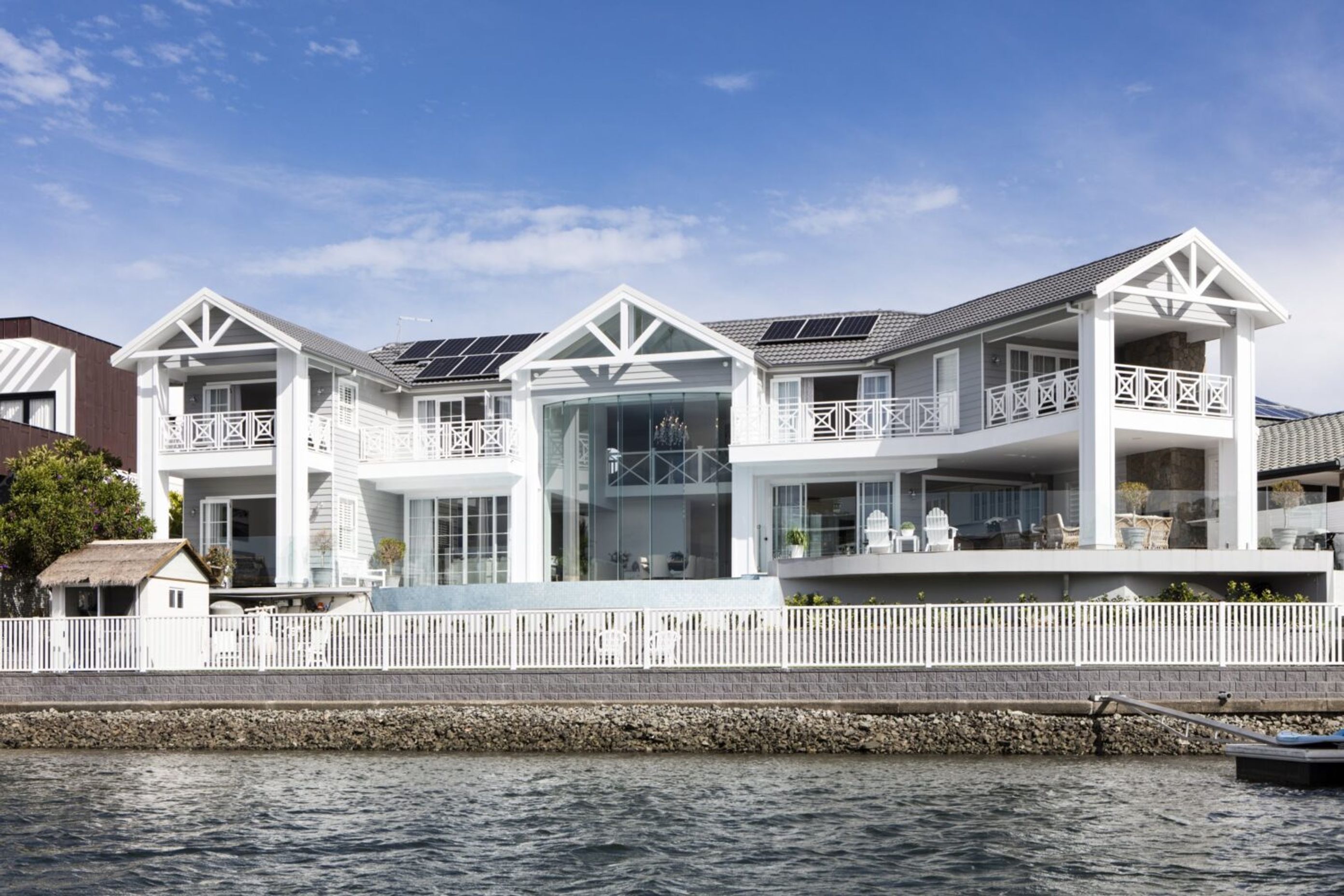 01Externals22-scaled.jpg