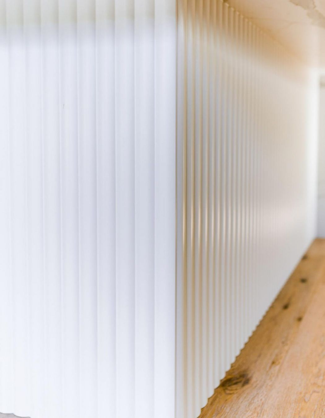 020-Modern-kitchen-edging-Mosman-1084x1629.jpg