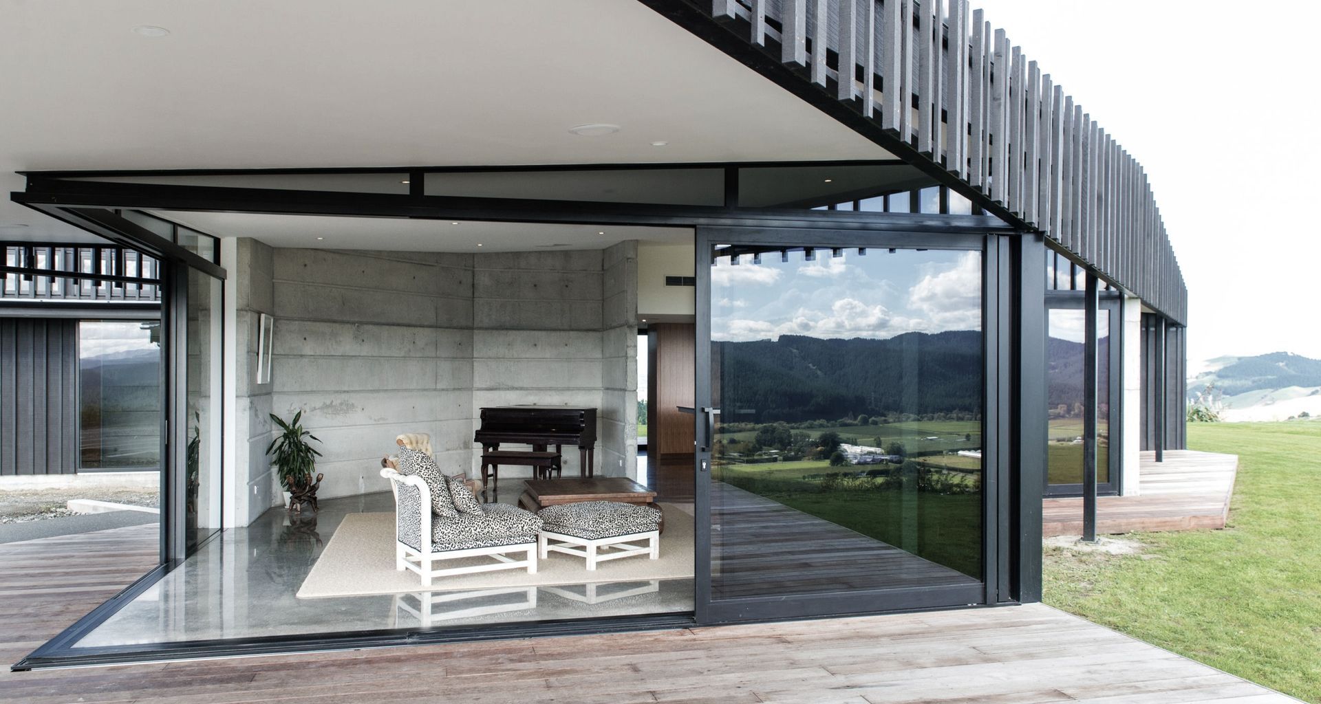 Esk Hills Home 2 banner