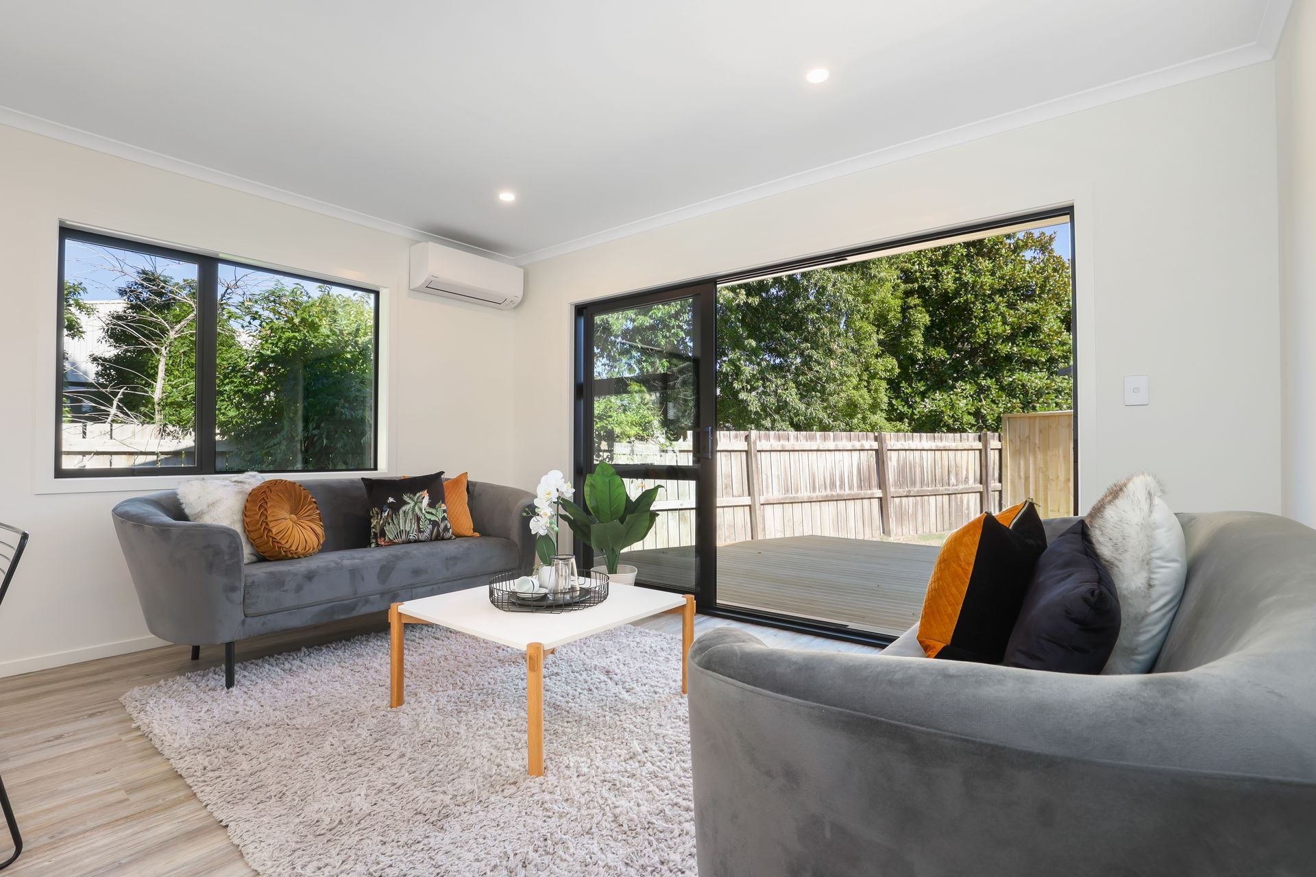 Oakfield Crescent, Hamilton