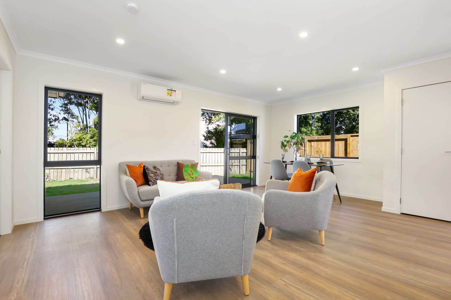 Oakfield Crescent, Hamilton