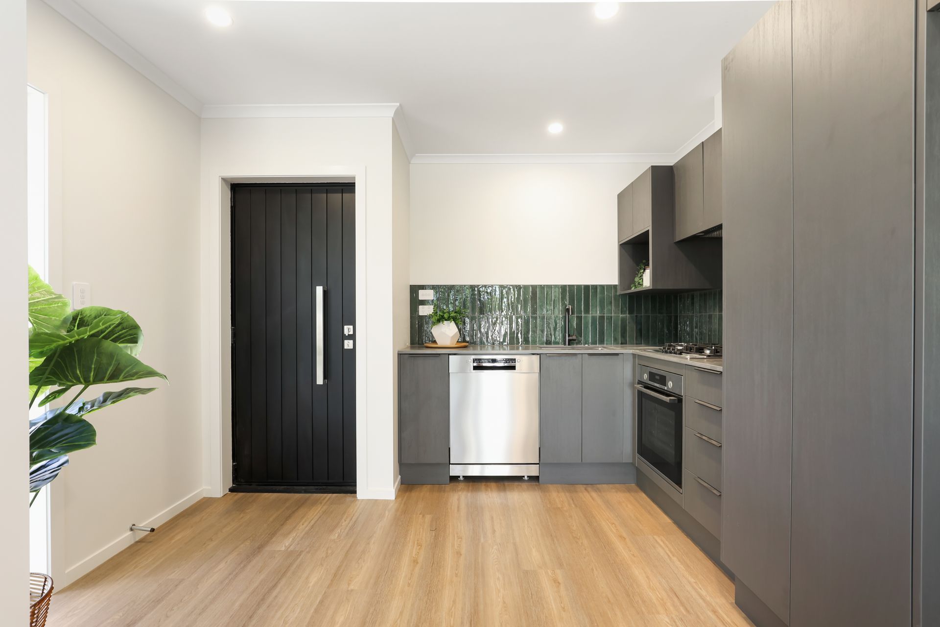 Oakfield Crescent, Hamilton