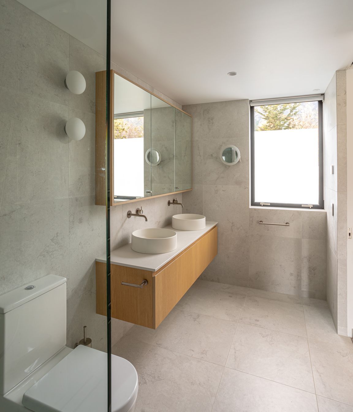 Master ensuite