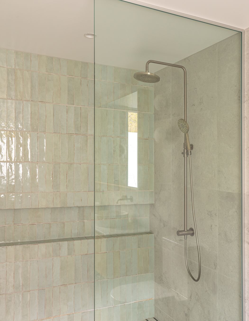 Tiled shower recess