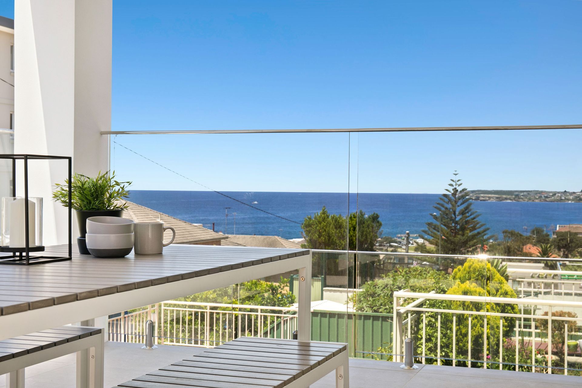 Clovelly New Build 2017