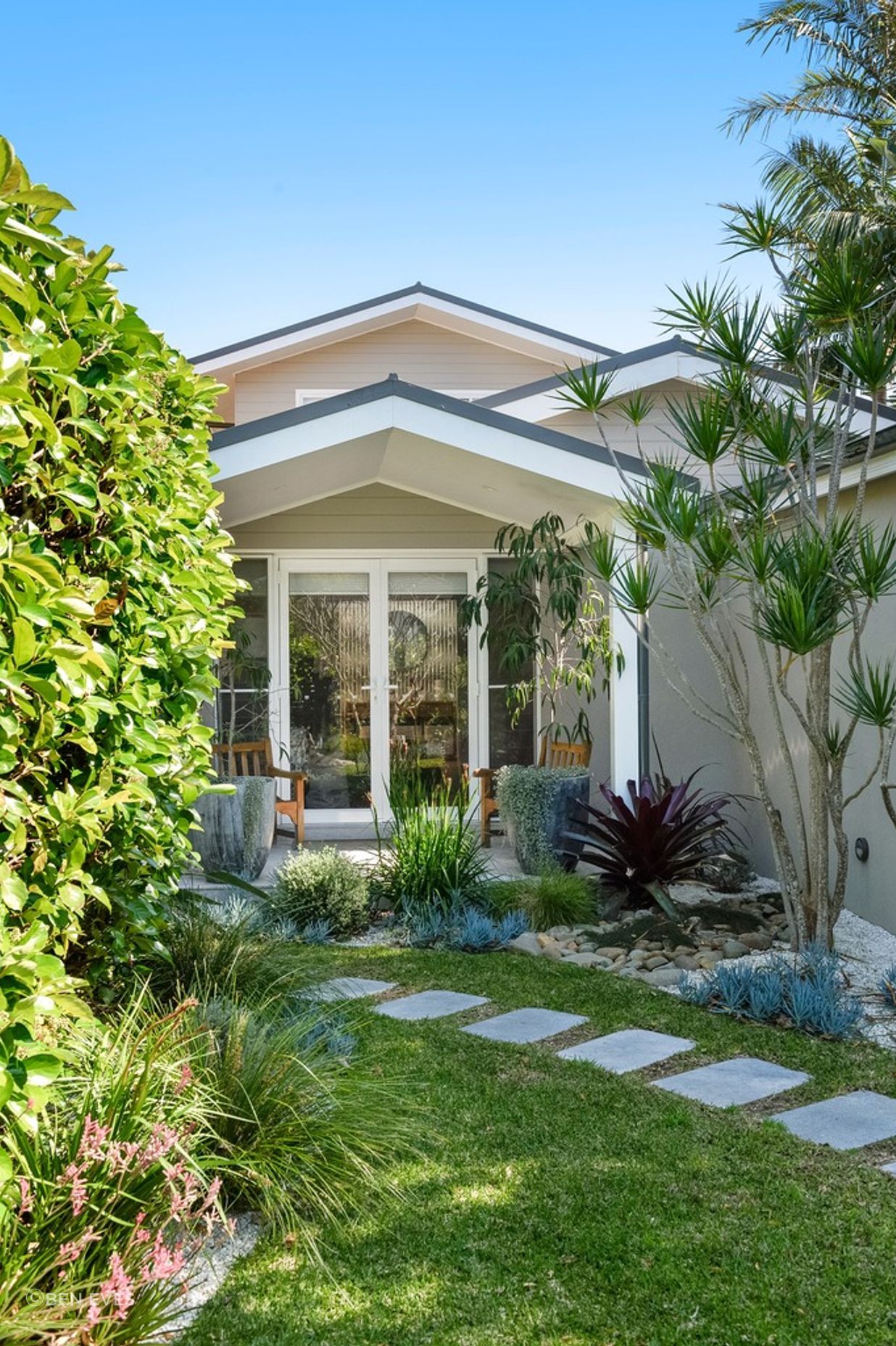 16nicholson0111024.jpg