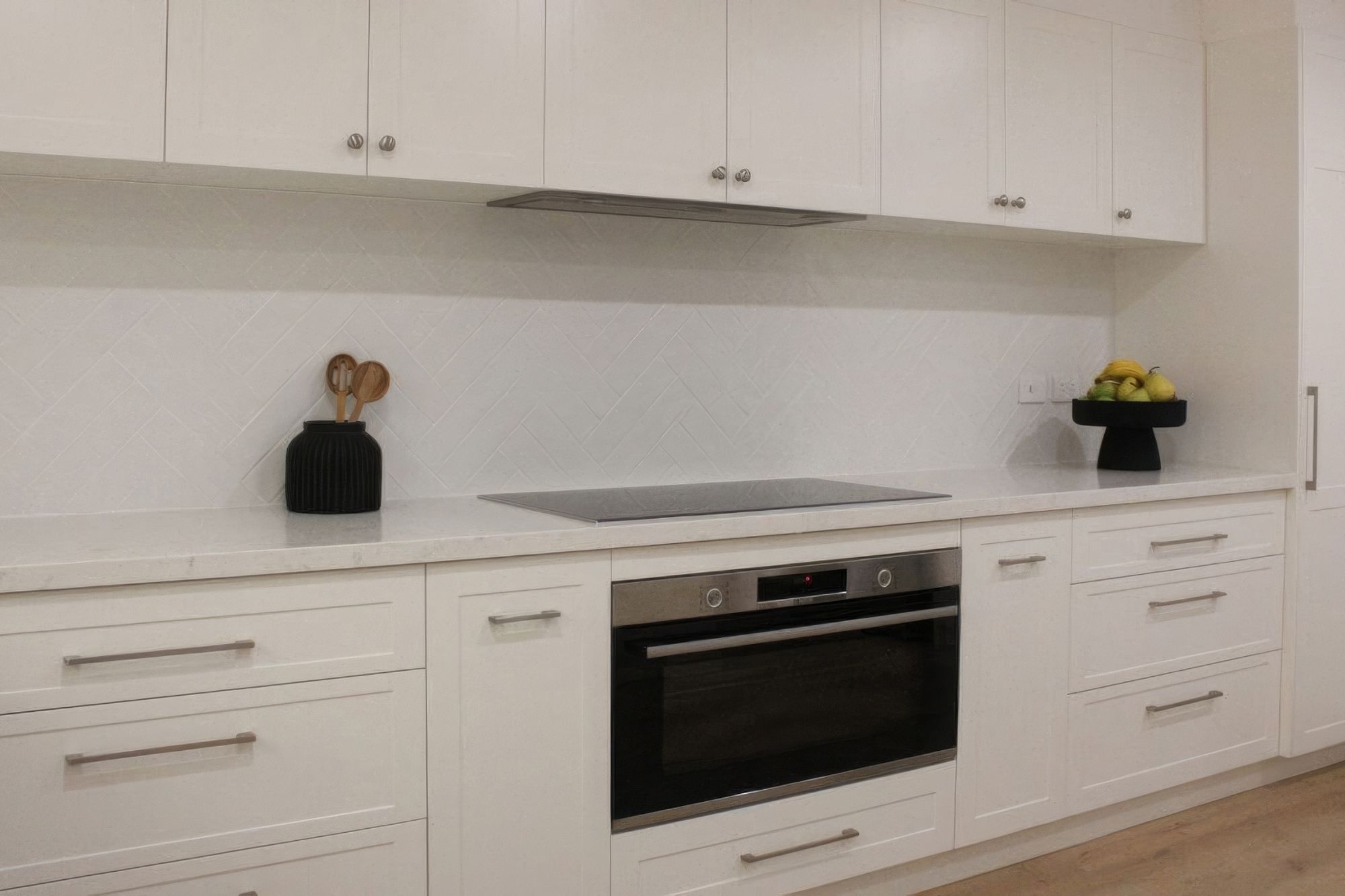 1950Stylish-family-kitchen-herringbone-subway-tiles-sydney-1100x623-gigapixel.jpeg
