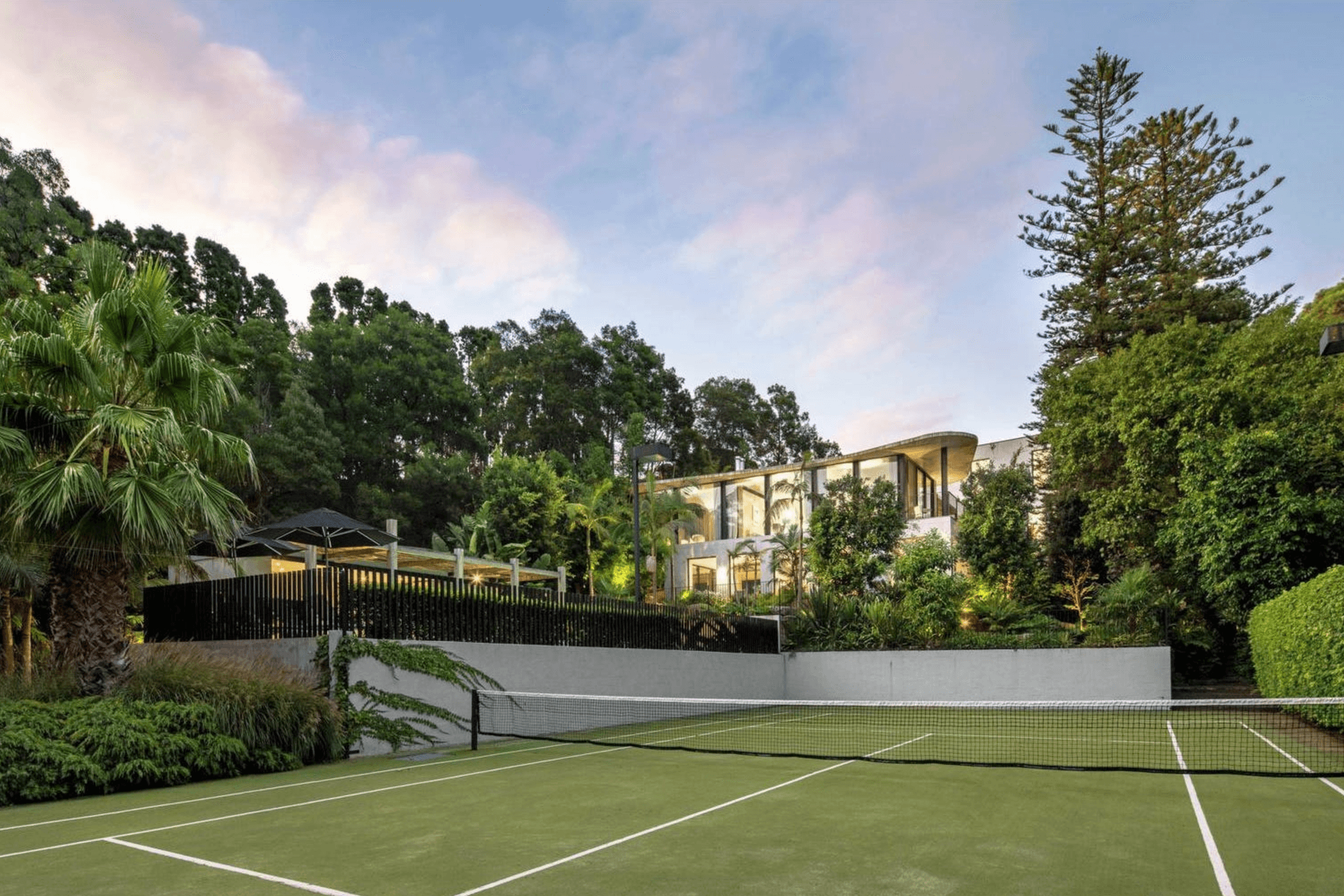 2-Tennis-court.png