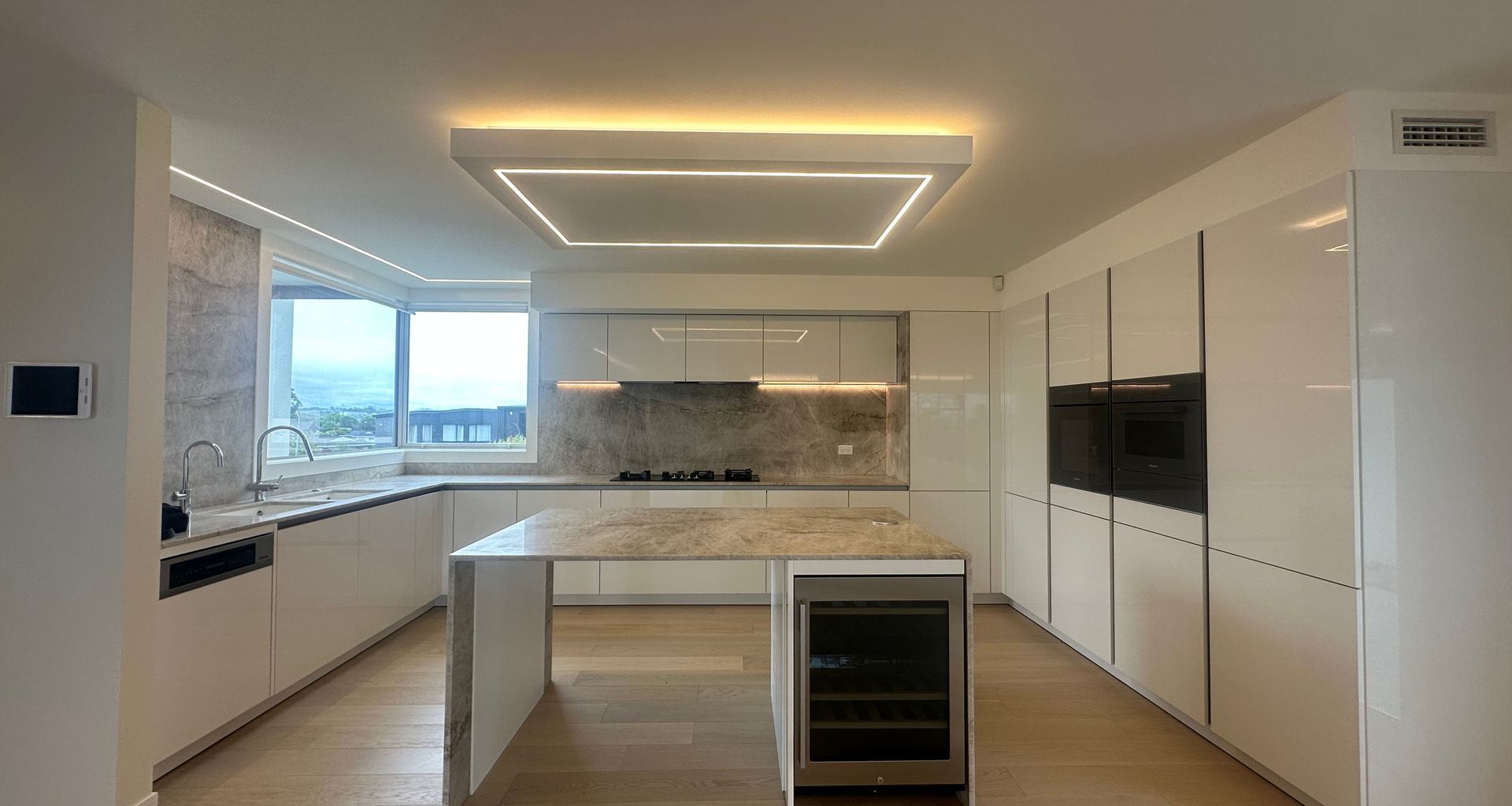 Bucklands Beach new build banner