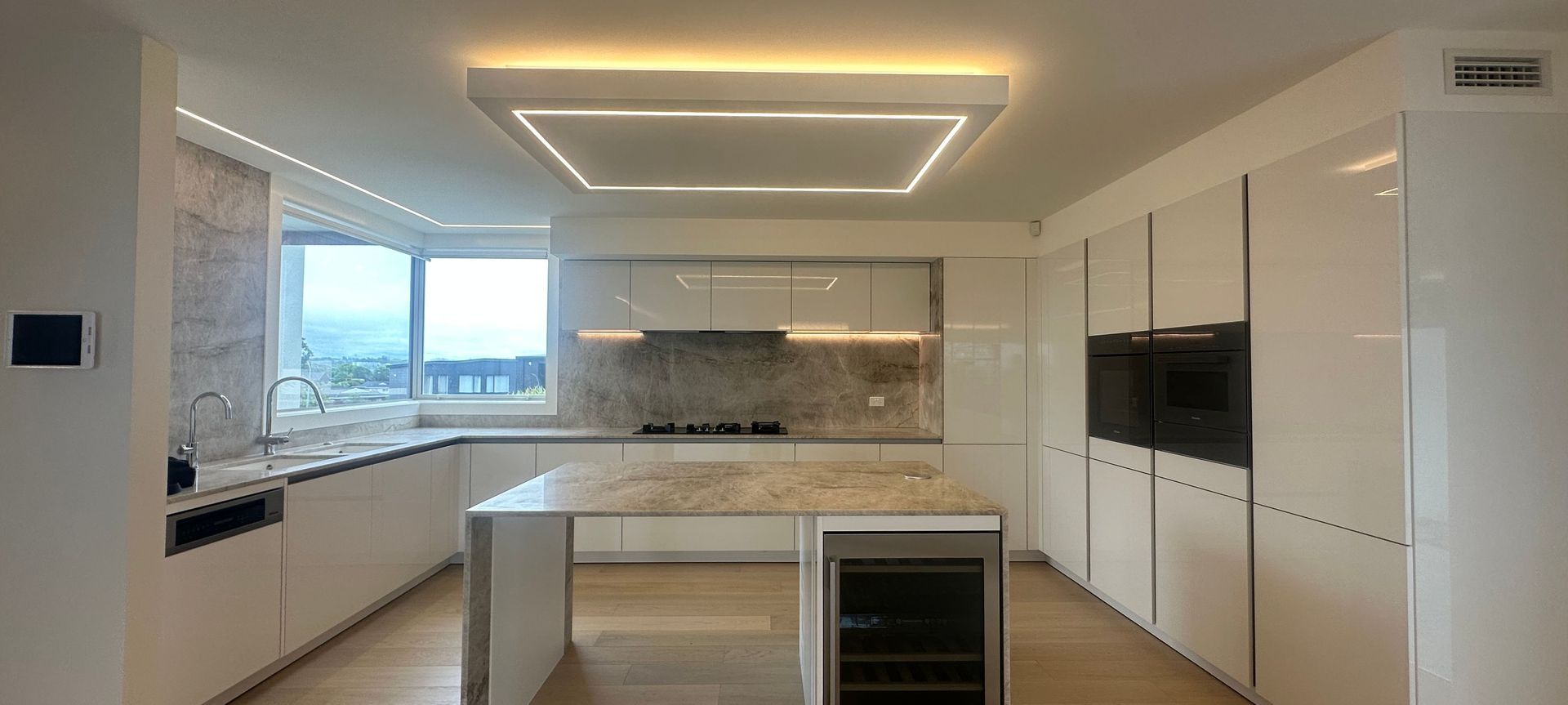 Bucklands Beach new build banner