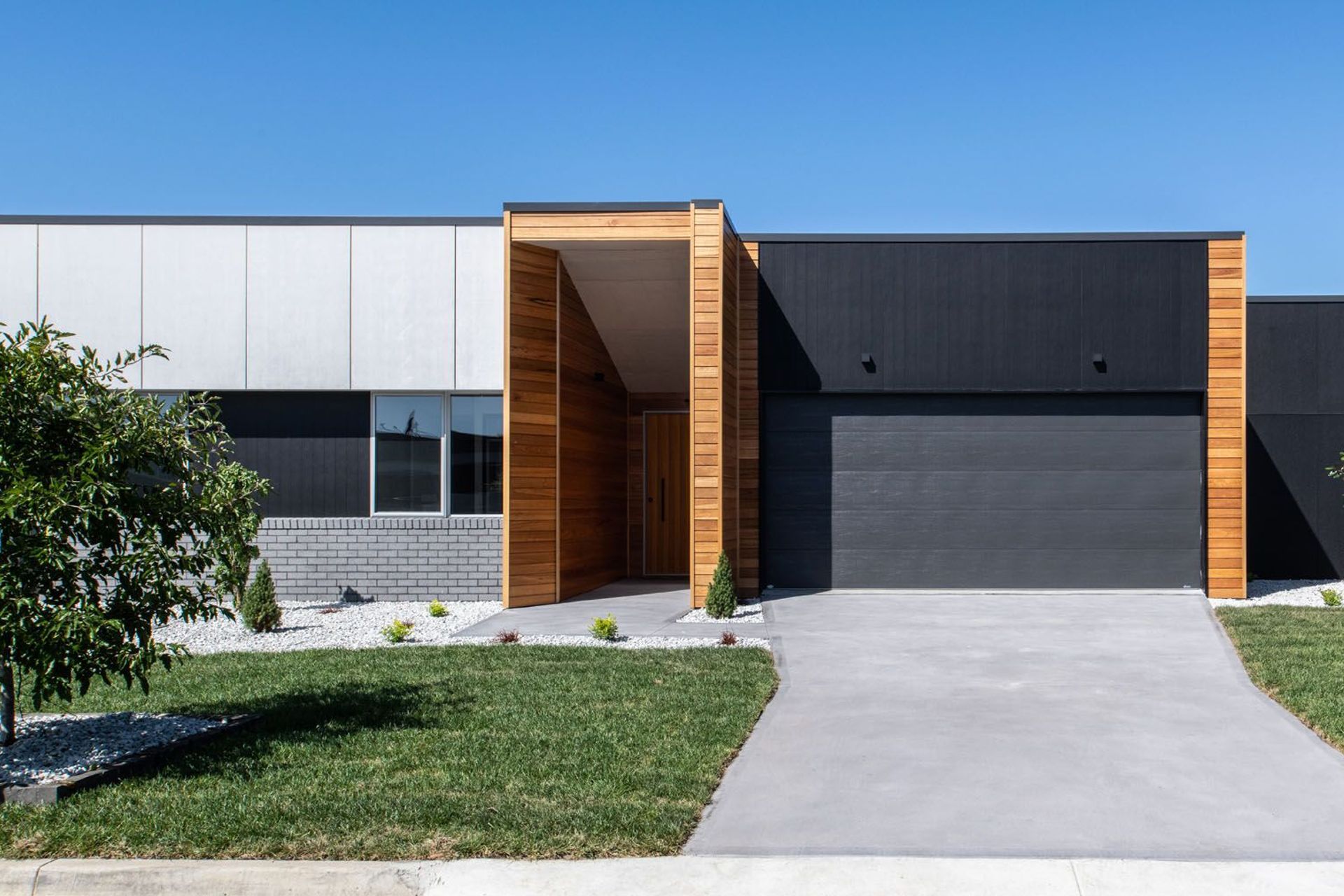 4 Ivy Lane