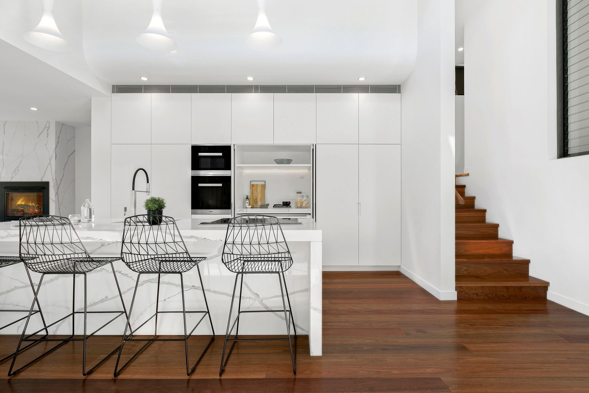 Clovelly New Build 2017
