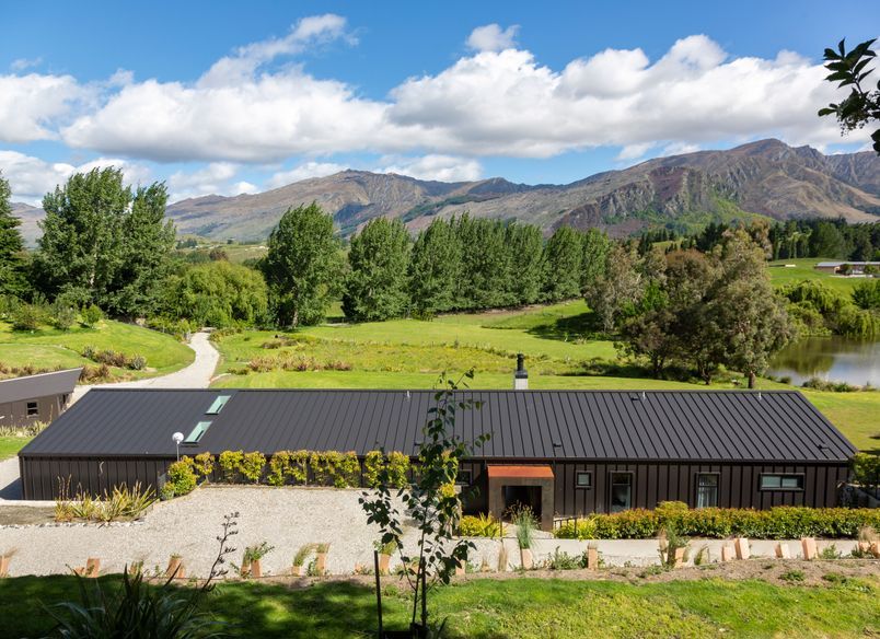 Hogan Gully Project by Maarten Hofmans Architect