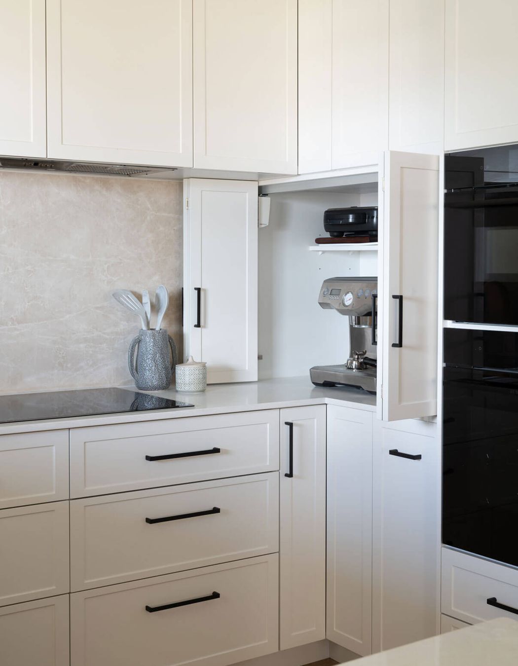 675247d1aa0d59a13530e7a1Kitchen-Craftsman-Sep242700.jpg
