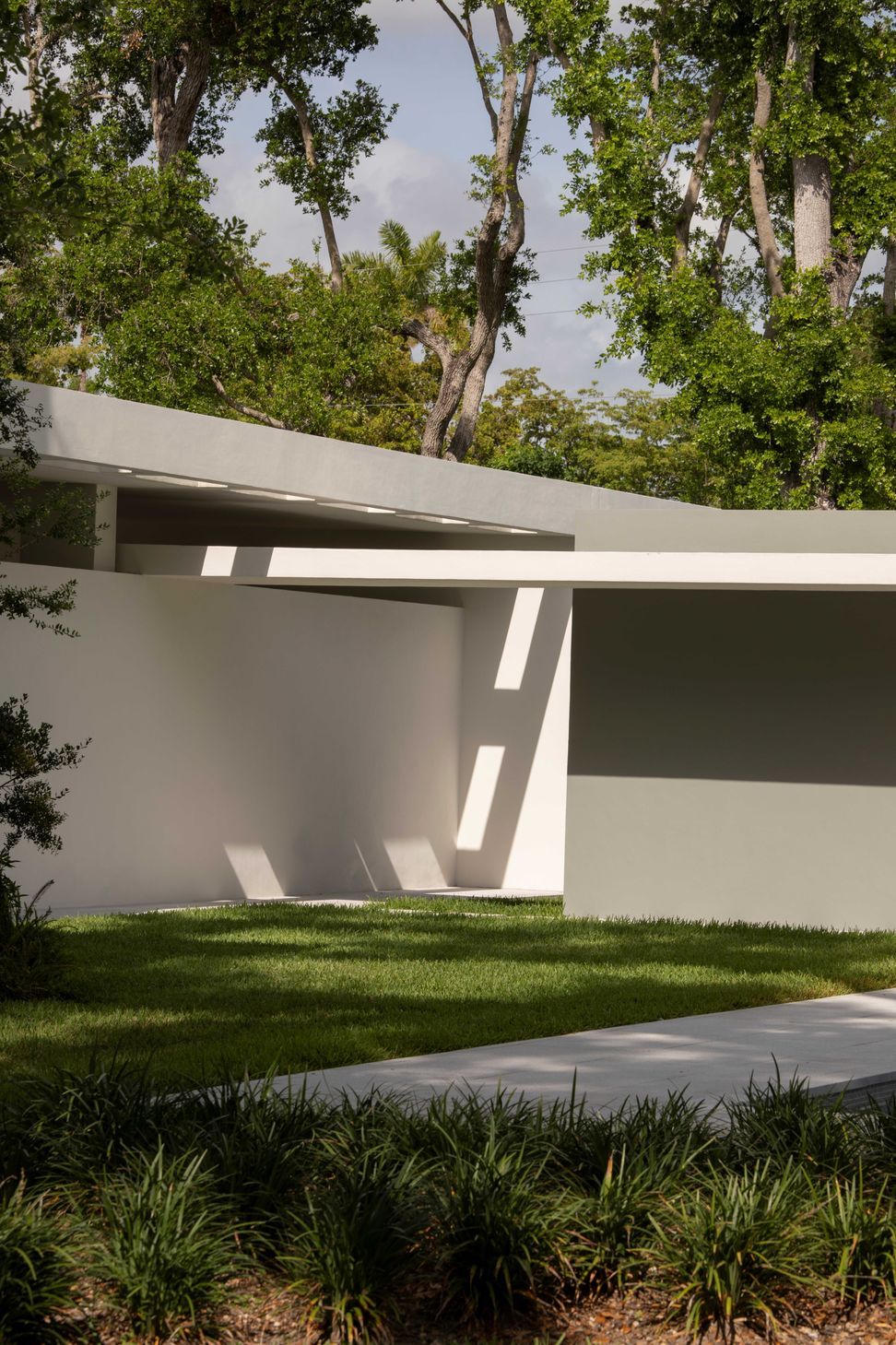 6941c285a2e2767924501ea3La-Escondida-Detail-6.jpg