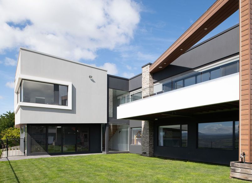 7 Carrera Place