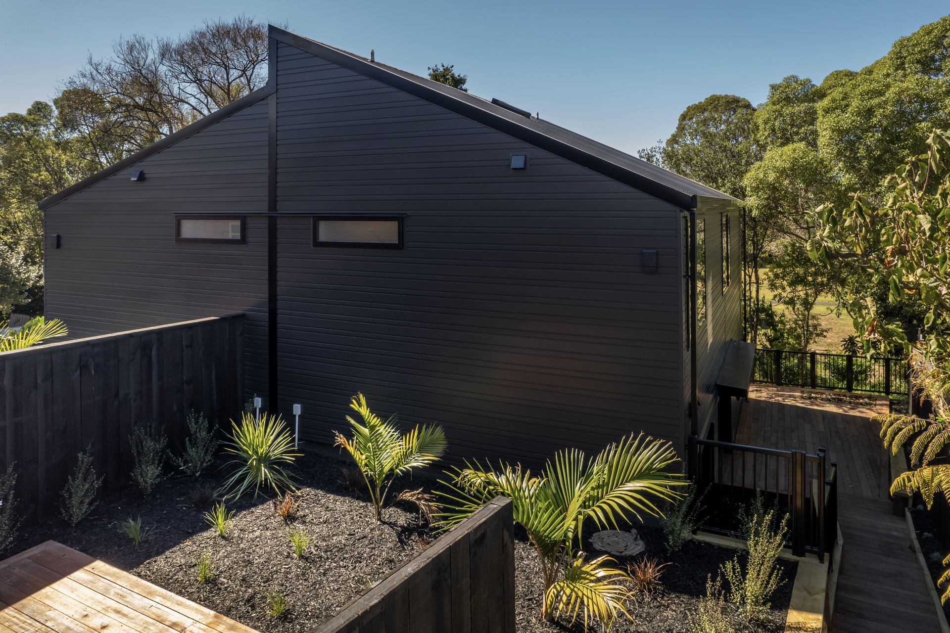 Simple and Sleek Duplex