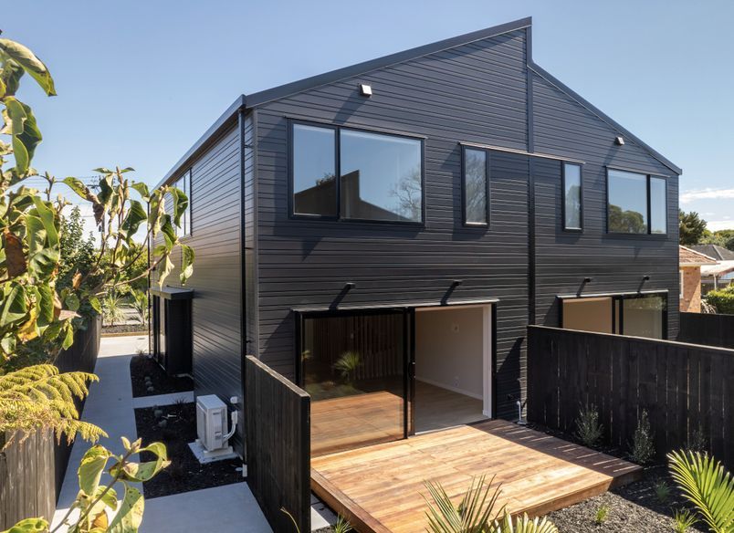 Simple and Sleek Duplex