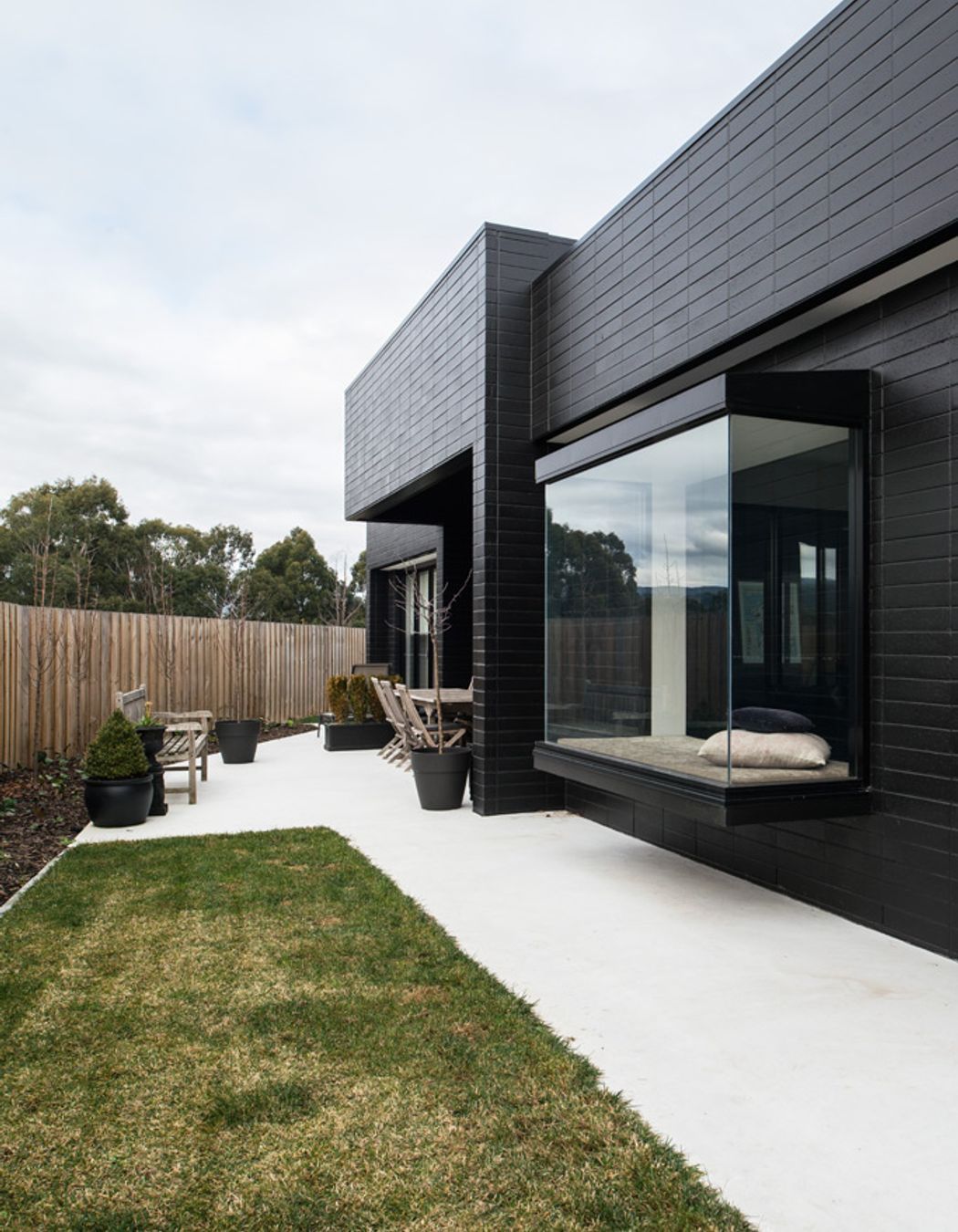9 Ivy Lane