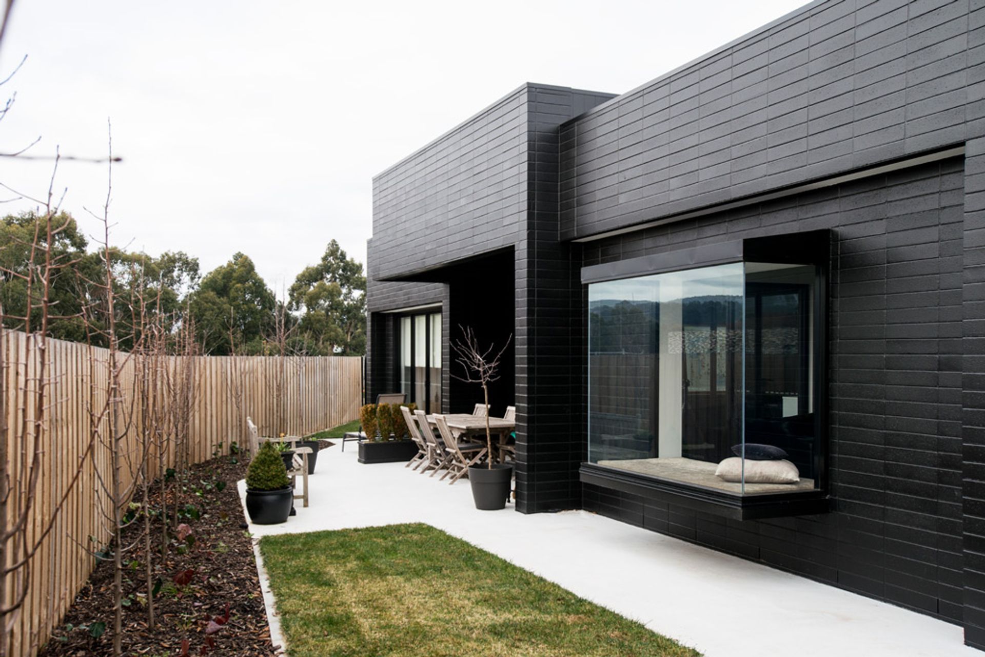 9 Ivy Lane