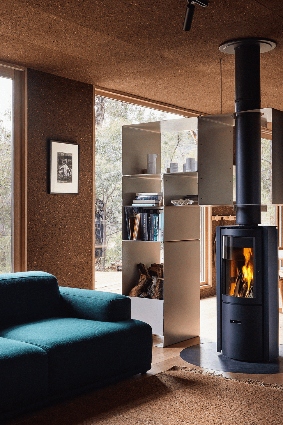 Aireys-InletGreen-x-Cantilever14-717x1024wfire2large-1.png