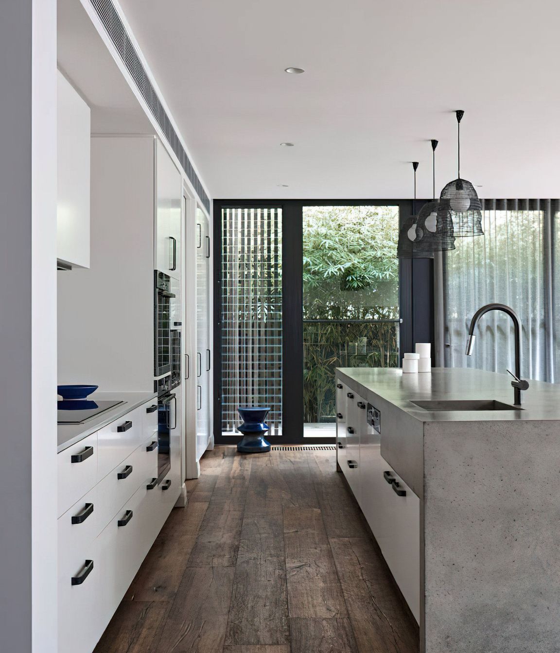 Arno Residence